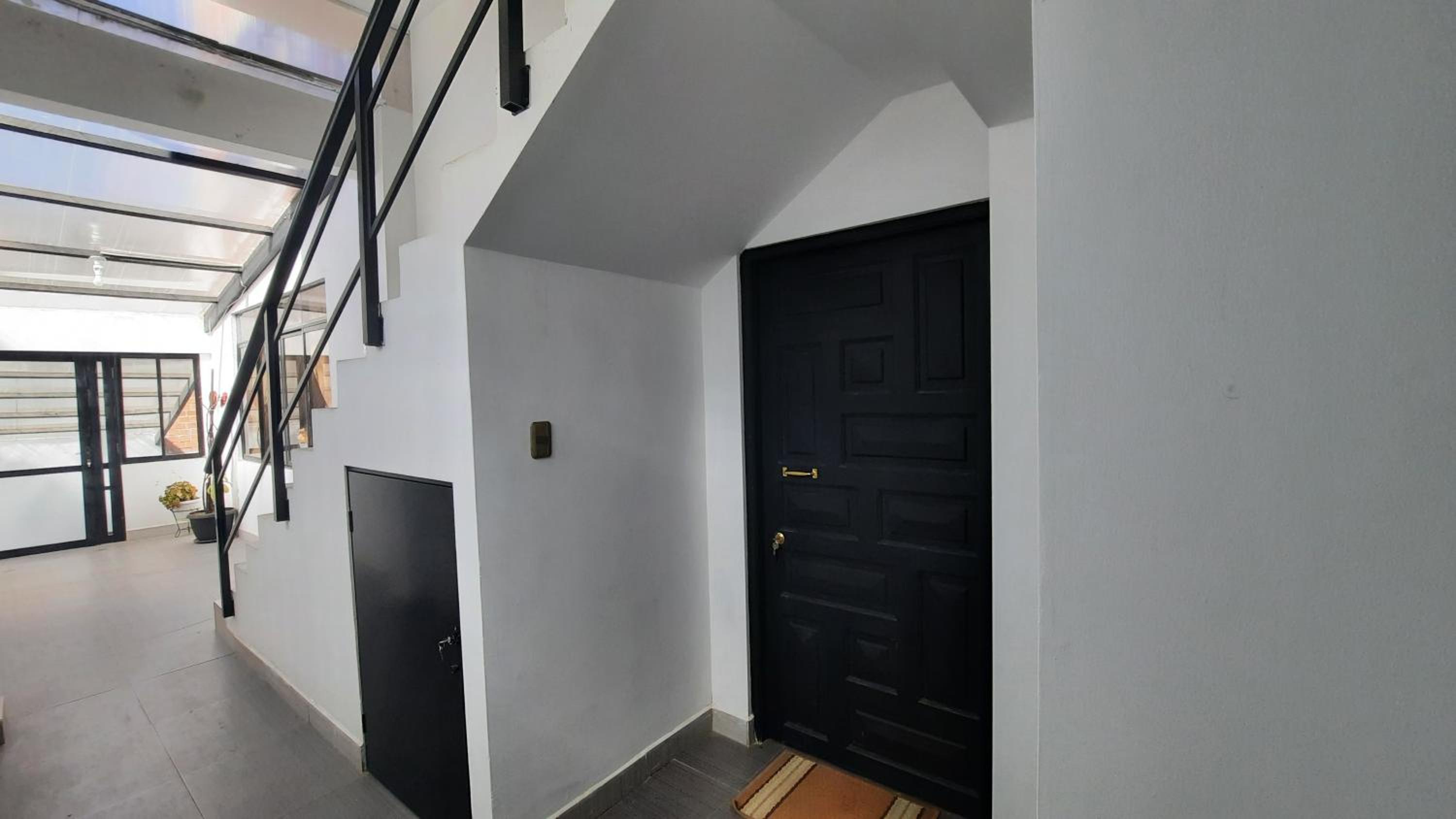 Apartamento acogedor independiente incluye garaje