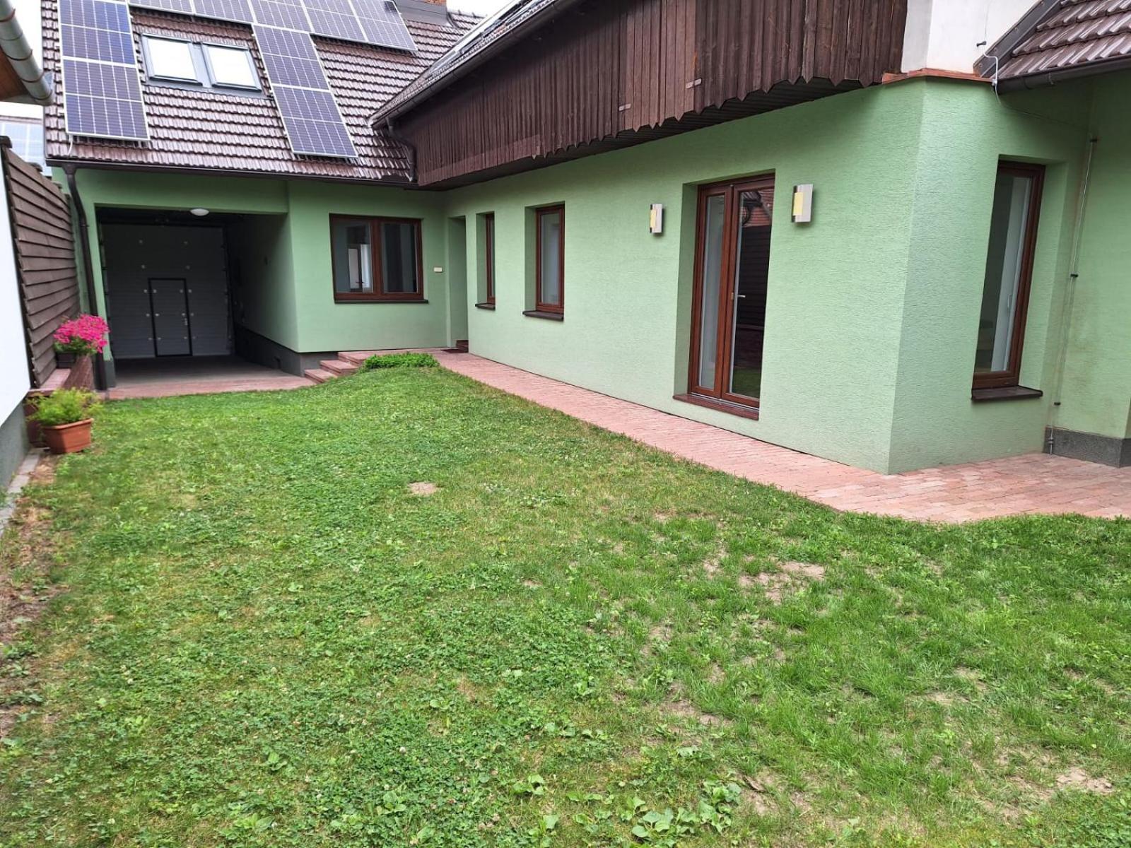 Na Sedmnáctce - s vířivkou