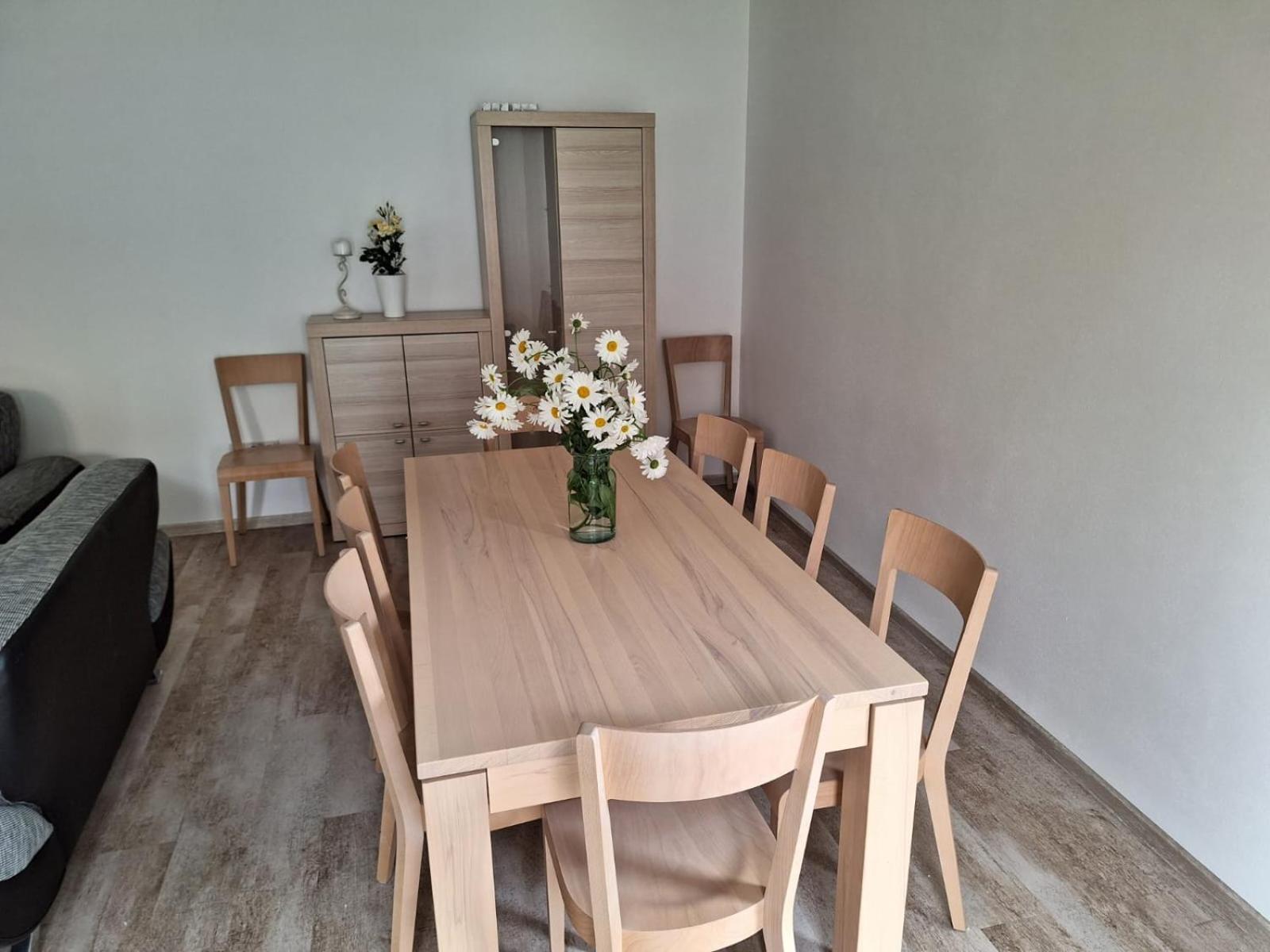 Na Sedmnáctce - s vířivkou
