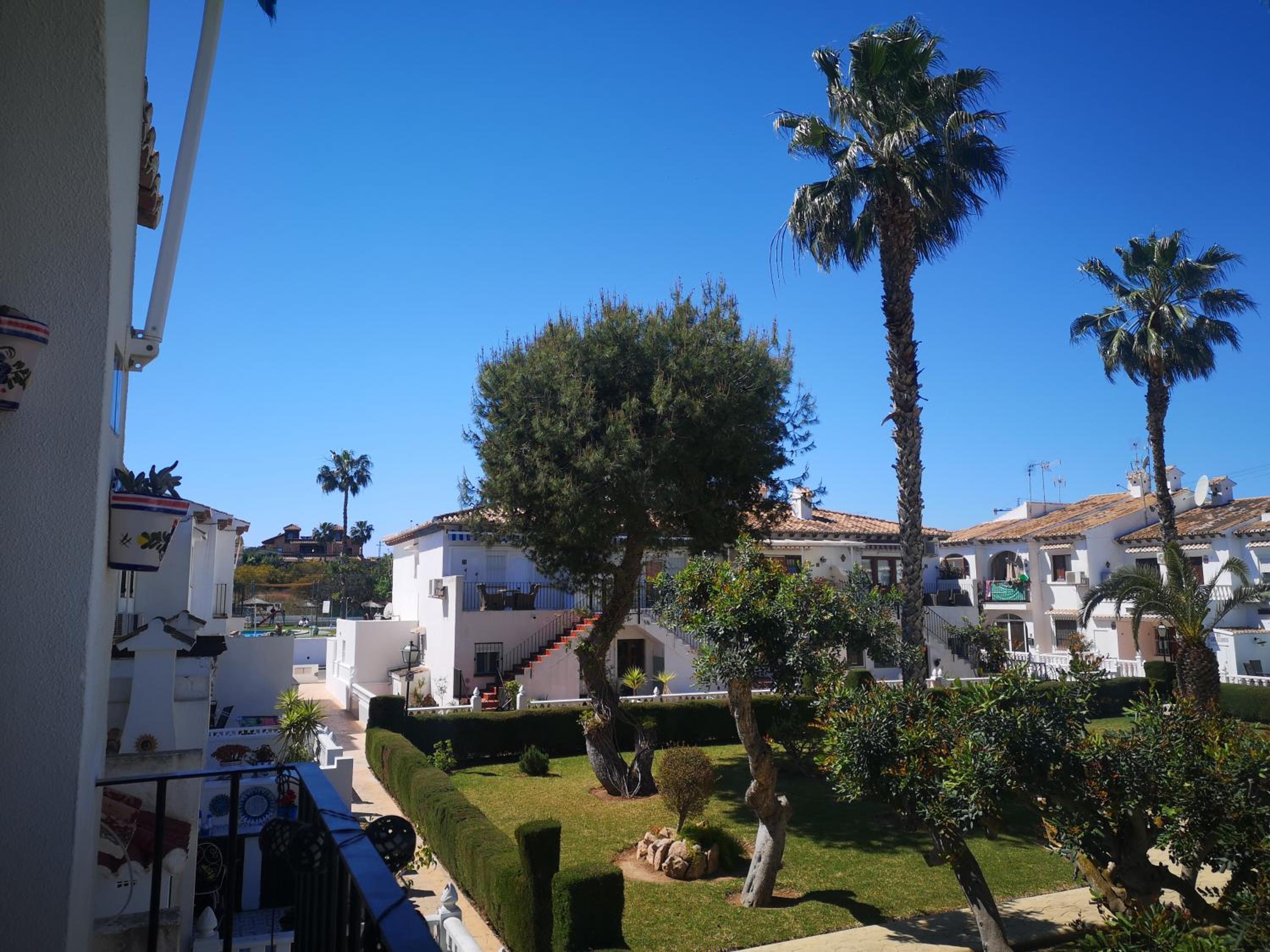 Spanish style apartment with terrace Torrevieja