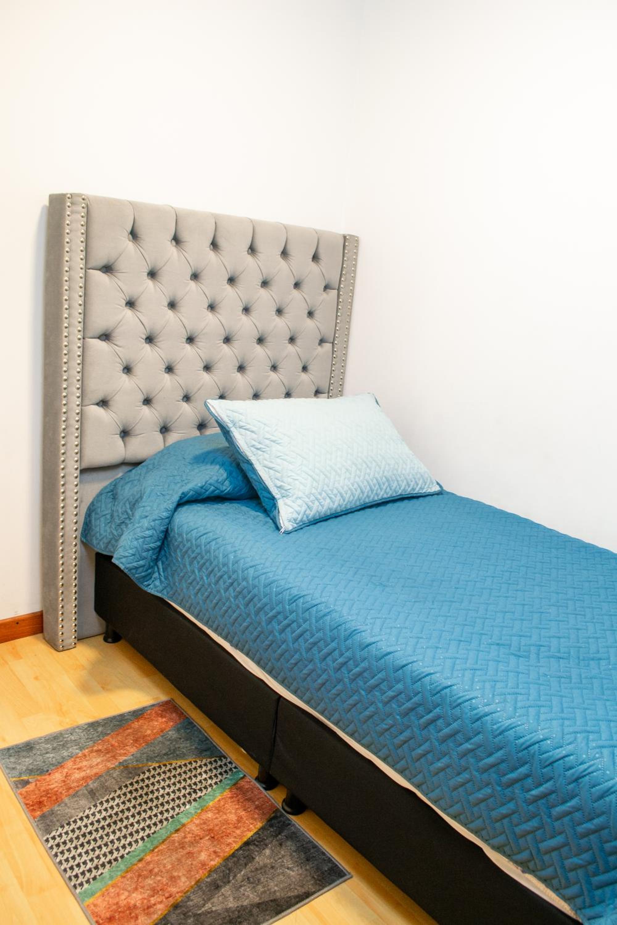 Hostal Lucas Corferias - Habitaciones Privadas