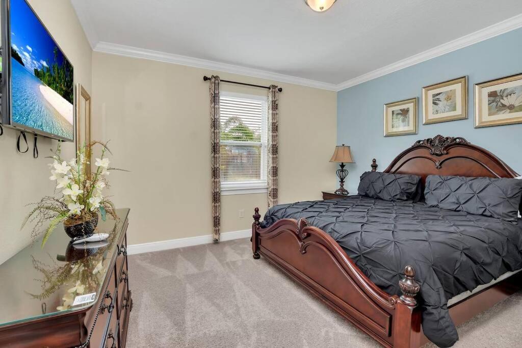 450 Paradise 8BD Villa- Game Room PoolSpa