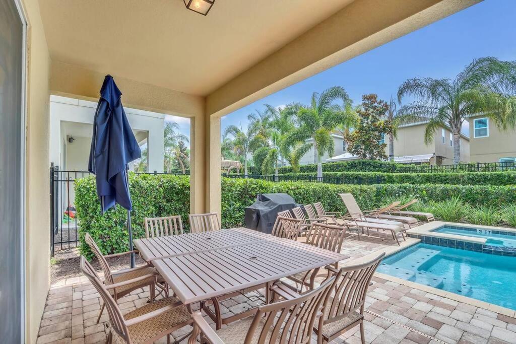 450 Paradise 8BD Villa- Game Room PoolSpa
