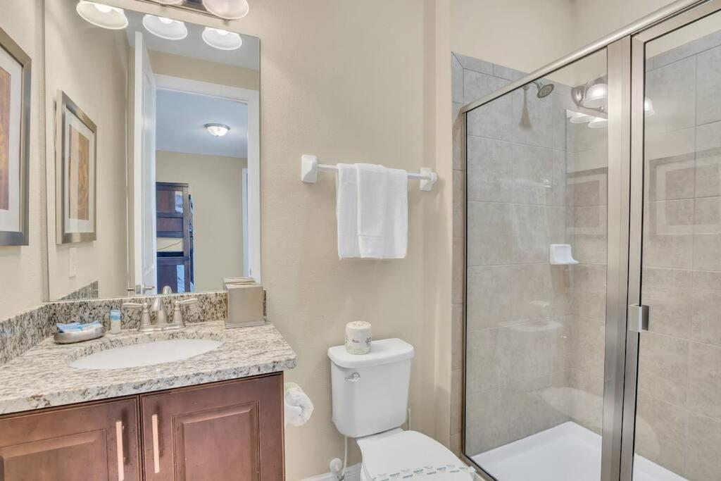 450 Paradise 8BD Villa- Game Room PoolSpa
