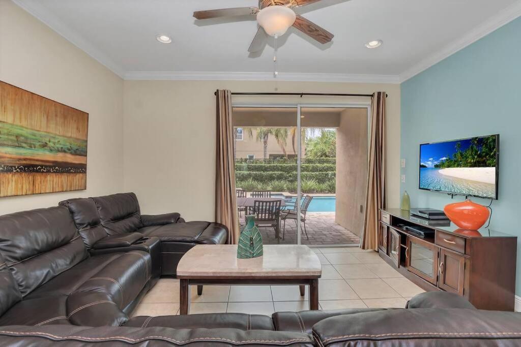 450 Paradise 8BD Villa- Game Room PoolSpa