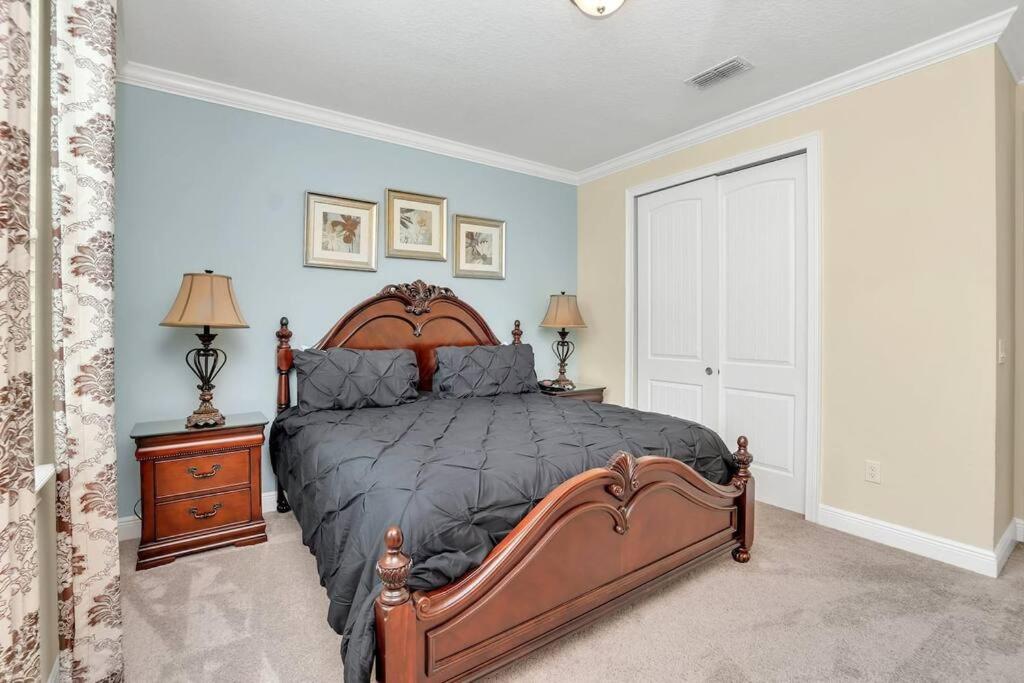 450 Paradise 8BD Villa- Game Room PoolSpa