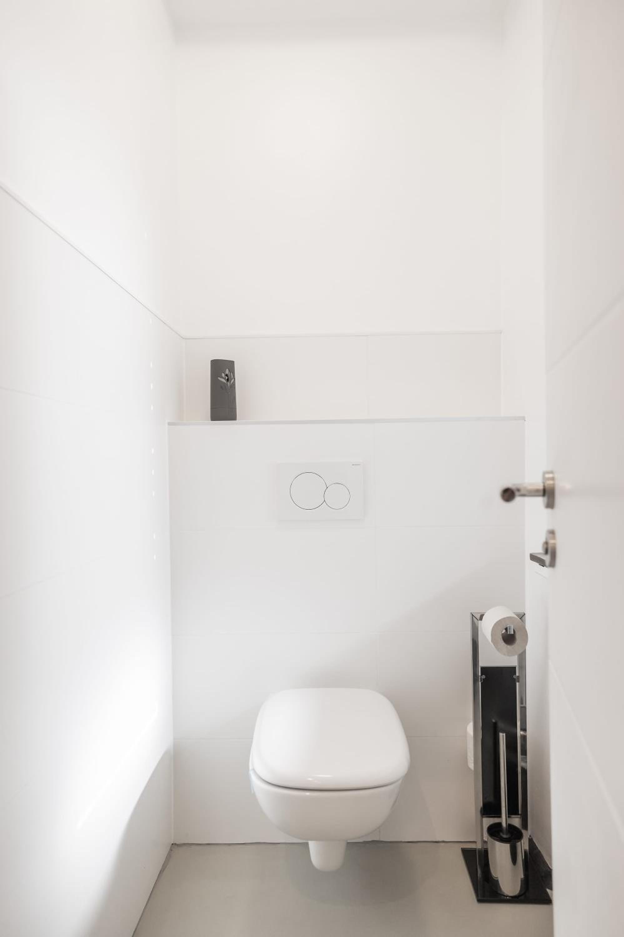 Rooms by StayStay I 24 Hours Check-In