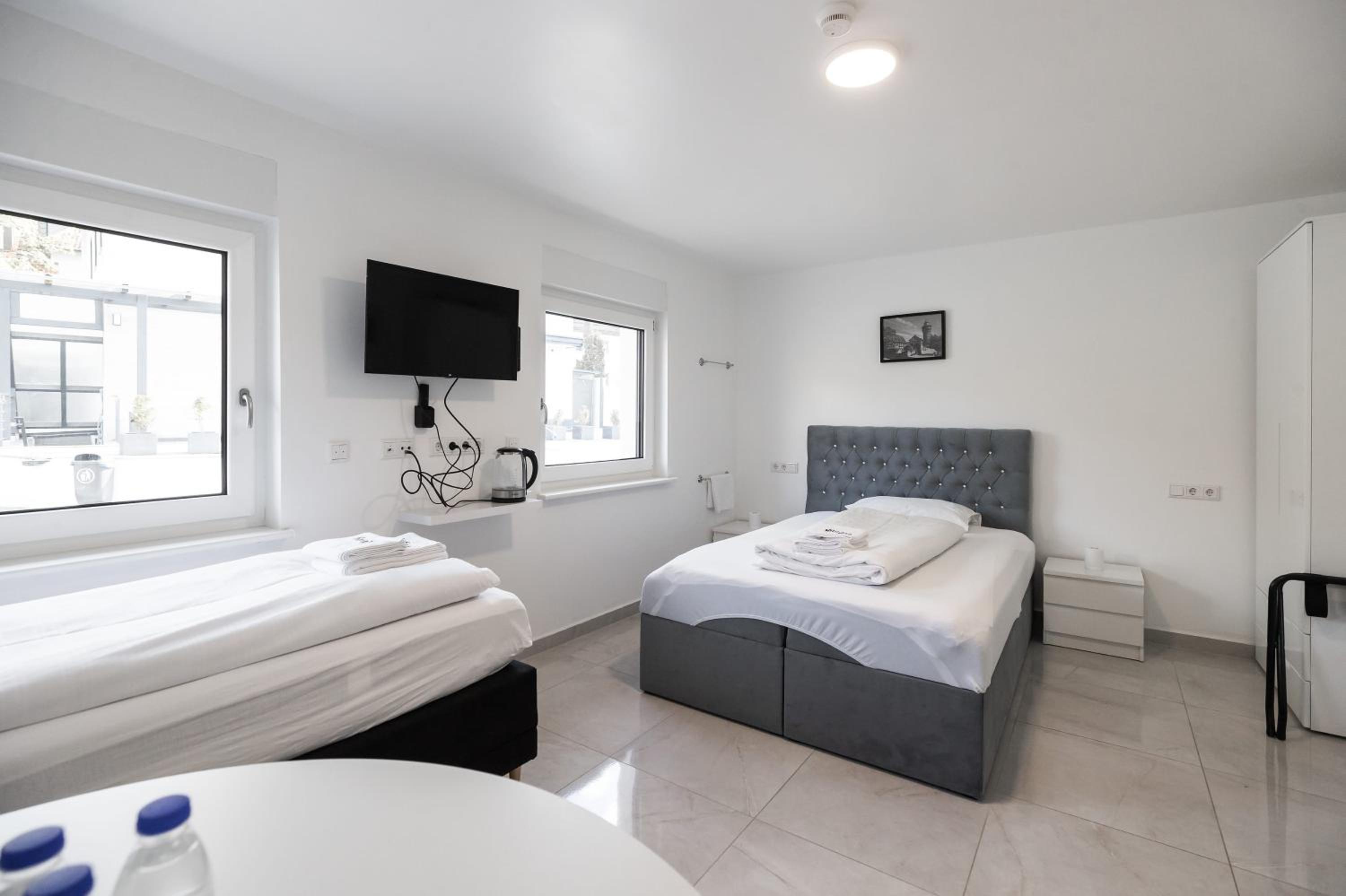 Rooms by StayStay I 24 Hours Check-In