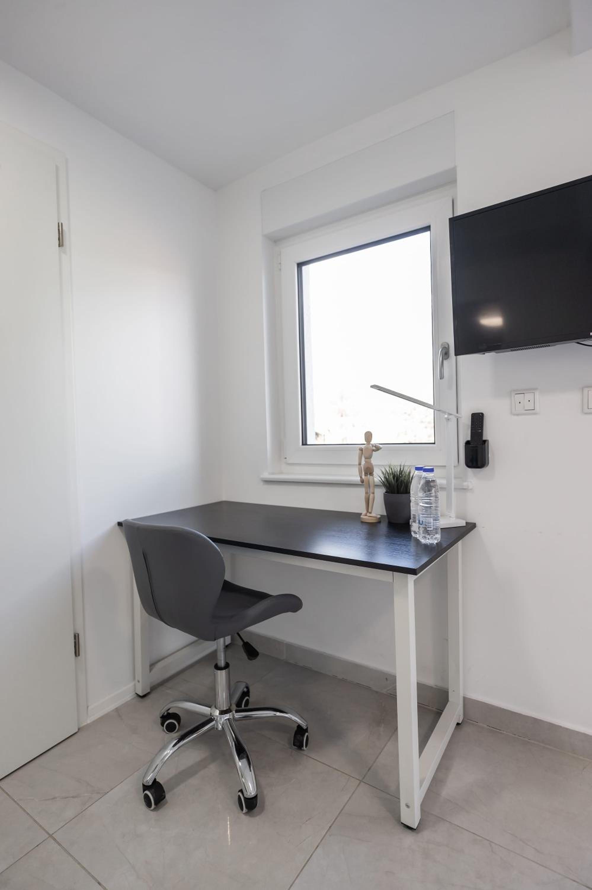 Rooms by StayStay I 24 Hours Check-In