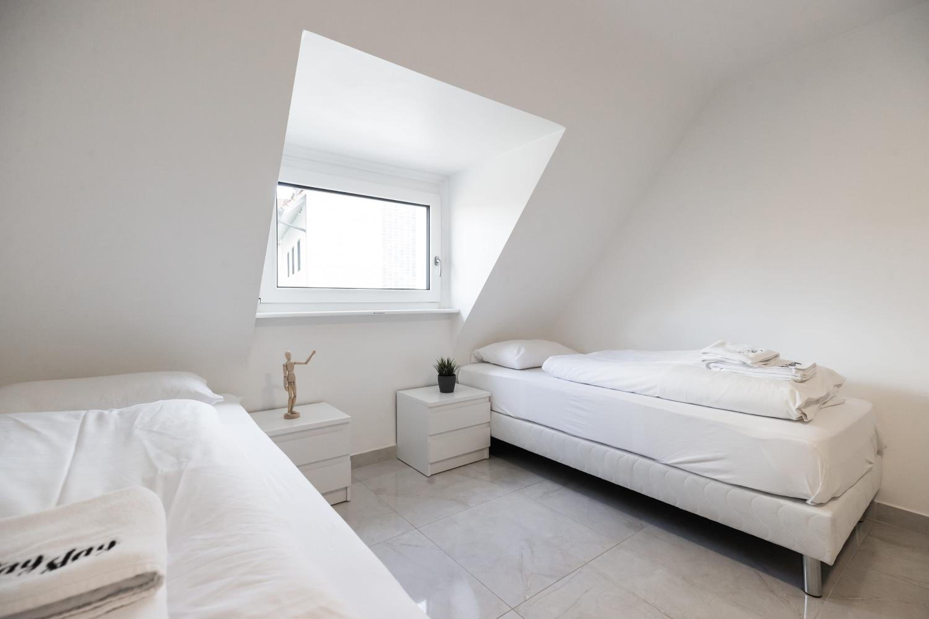 Rooms by StayStay I 24 Hours Check-In