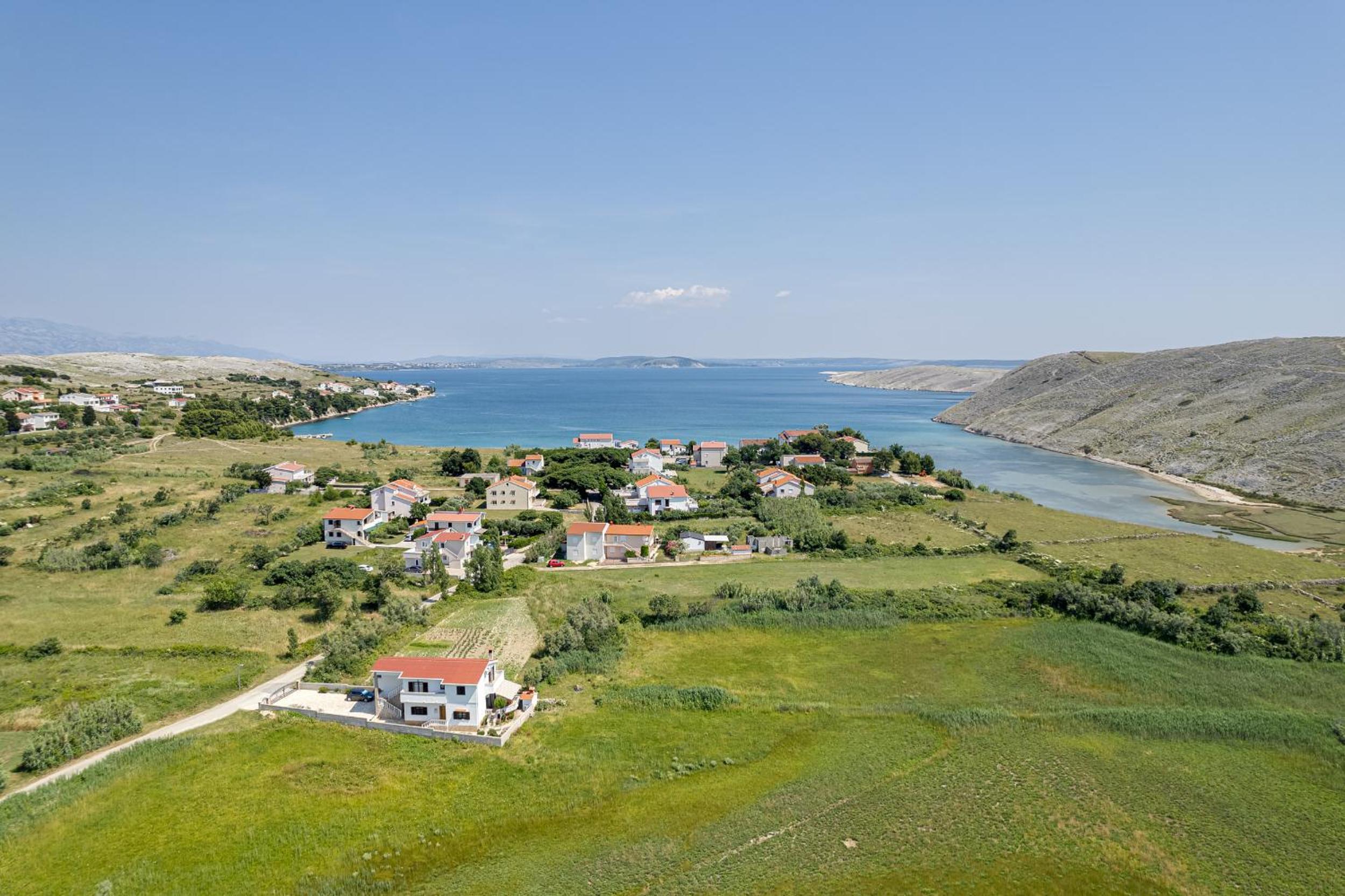 Apartments Anica - Vlašići Island Pag view 3