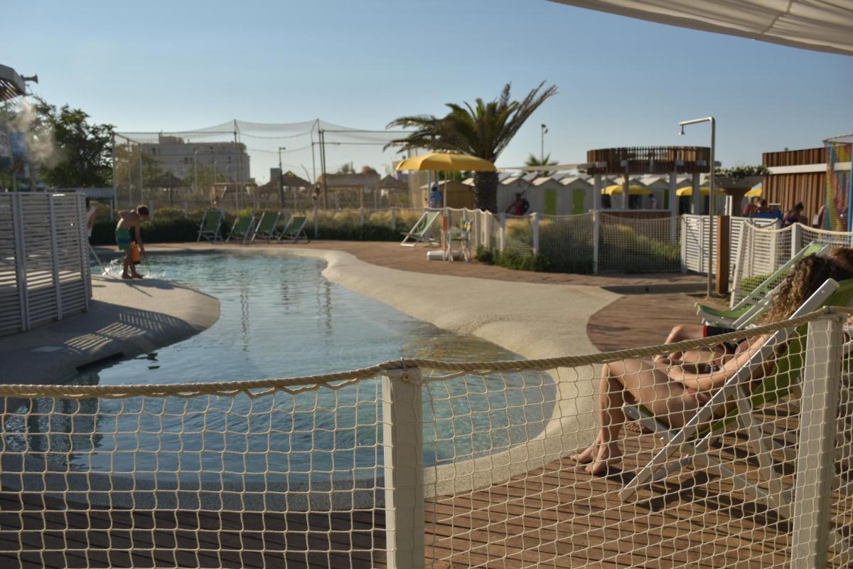 children's play area