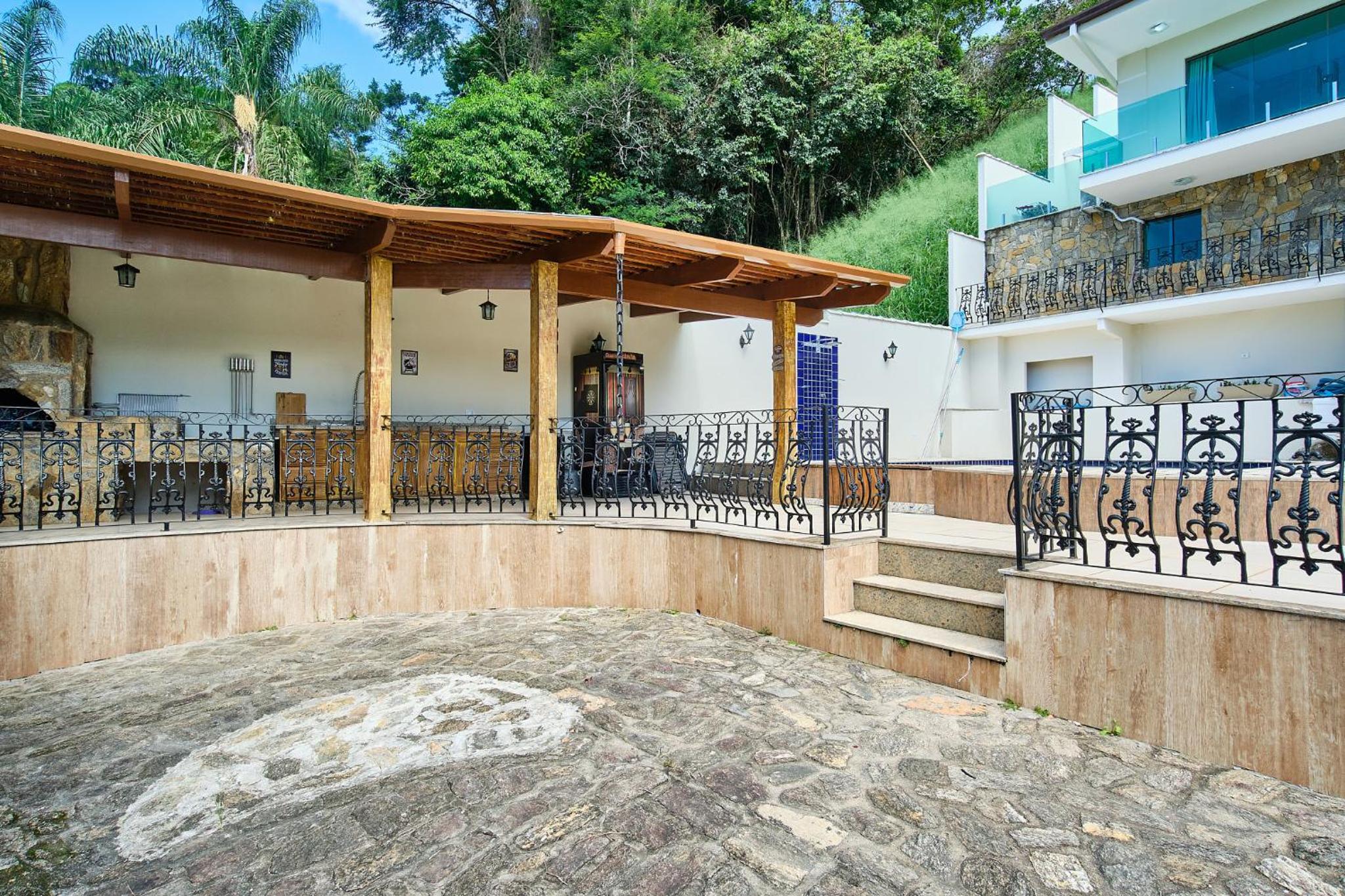Casa Paraty Preciosa, 6 suítes até 22 pessoas