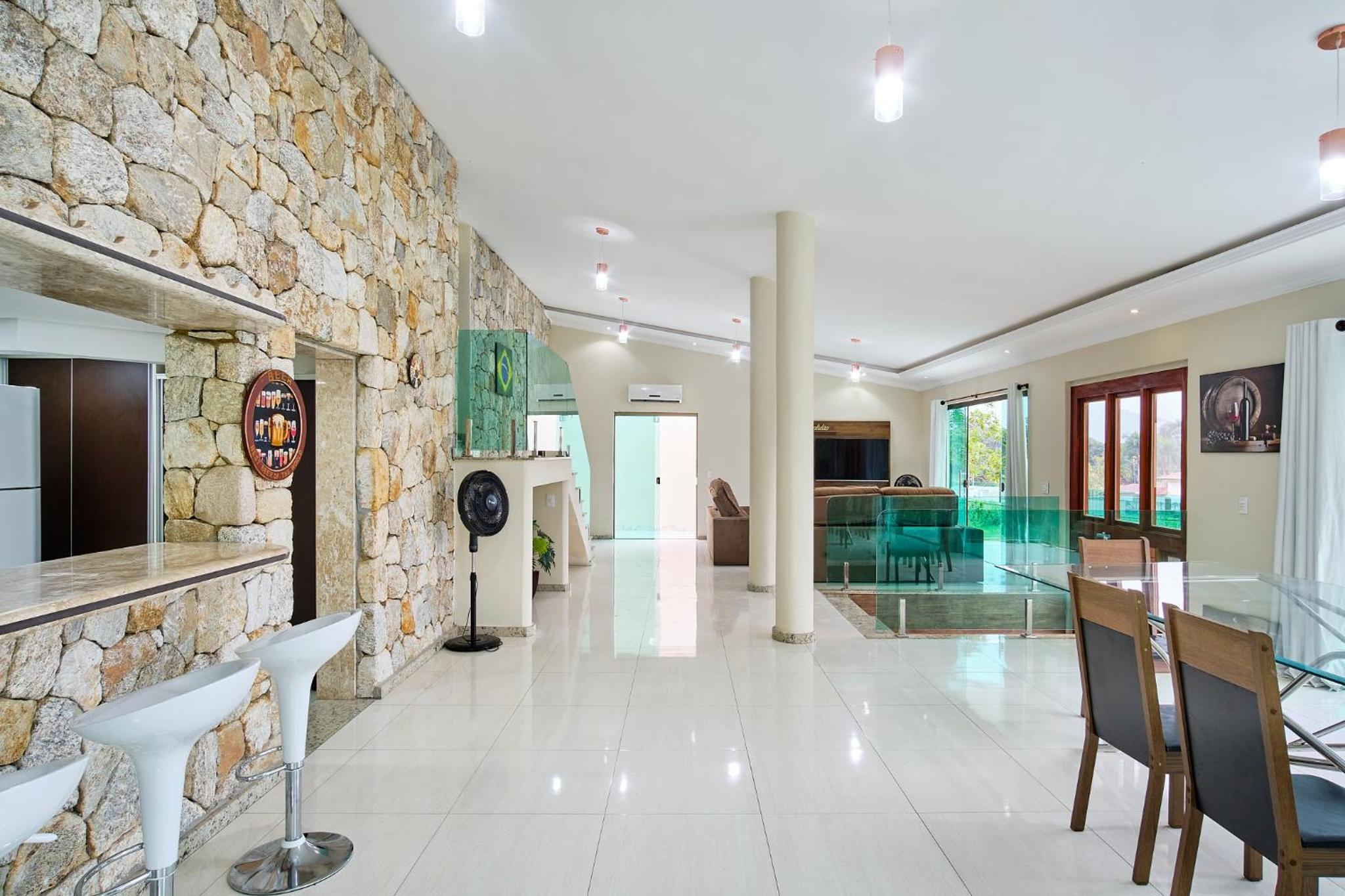 Casa Paraty Preciosa, 6 suítes até 22 pessoas