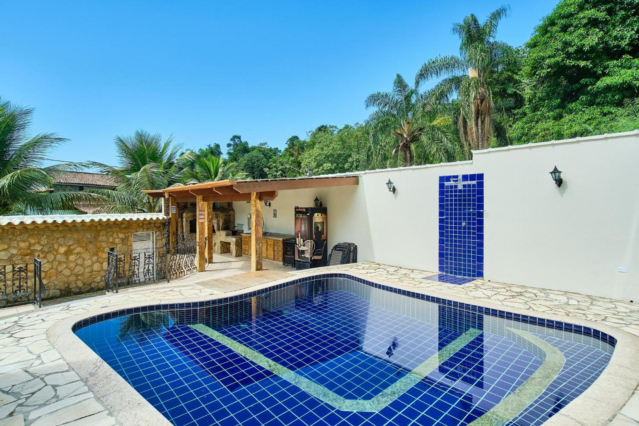 Casa Paraty Preciosa, 6 suítes até 22 pessoas
