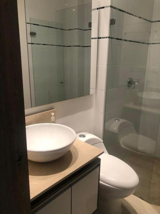 Moderno apartamento al oeste de cali estrato 6
