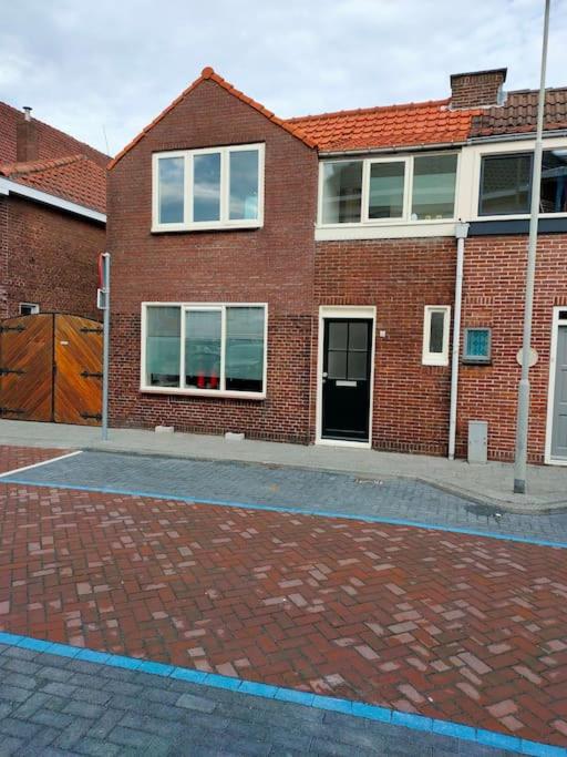 Sion House with garden in the center close to the sea and Amsterdam, photo 14