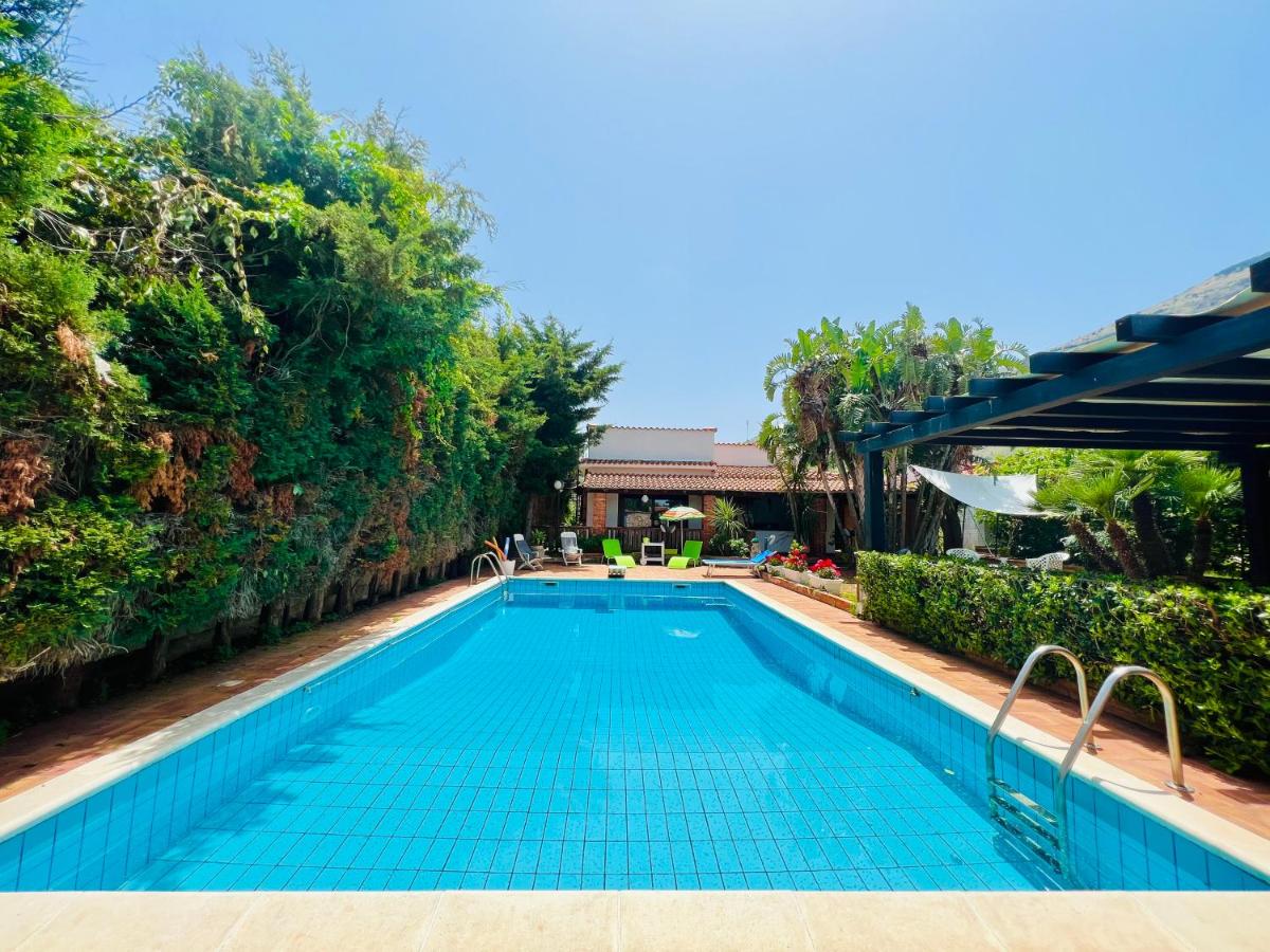 Villa Esmeralda photo 3