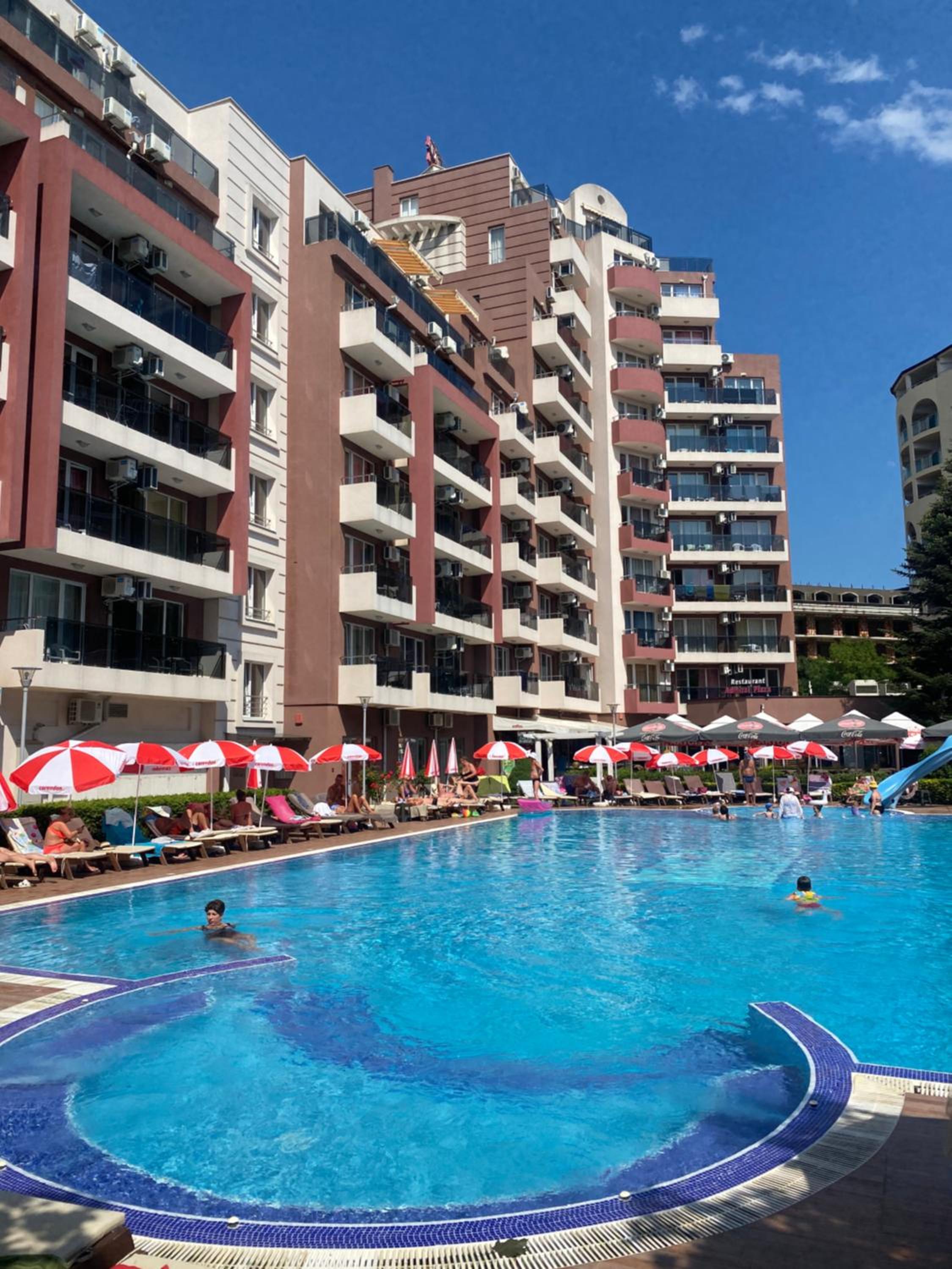 ADMIRAL PLAZA C 45 One Bedroom Apartment