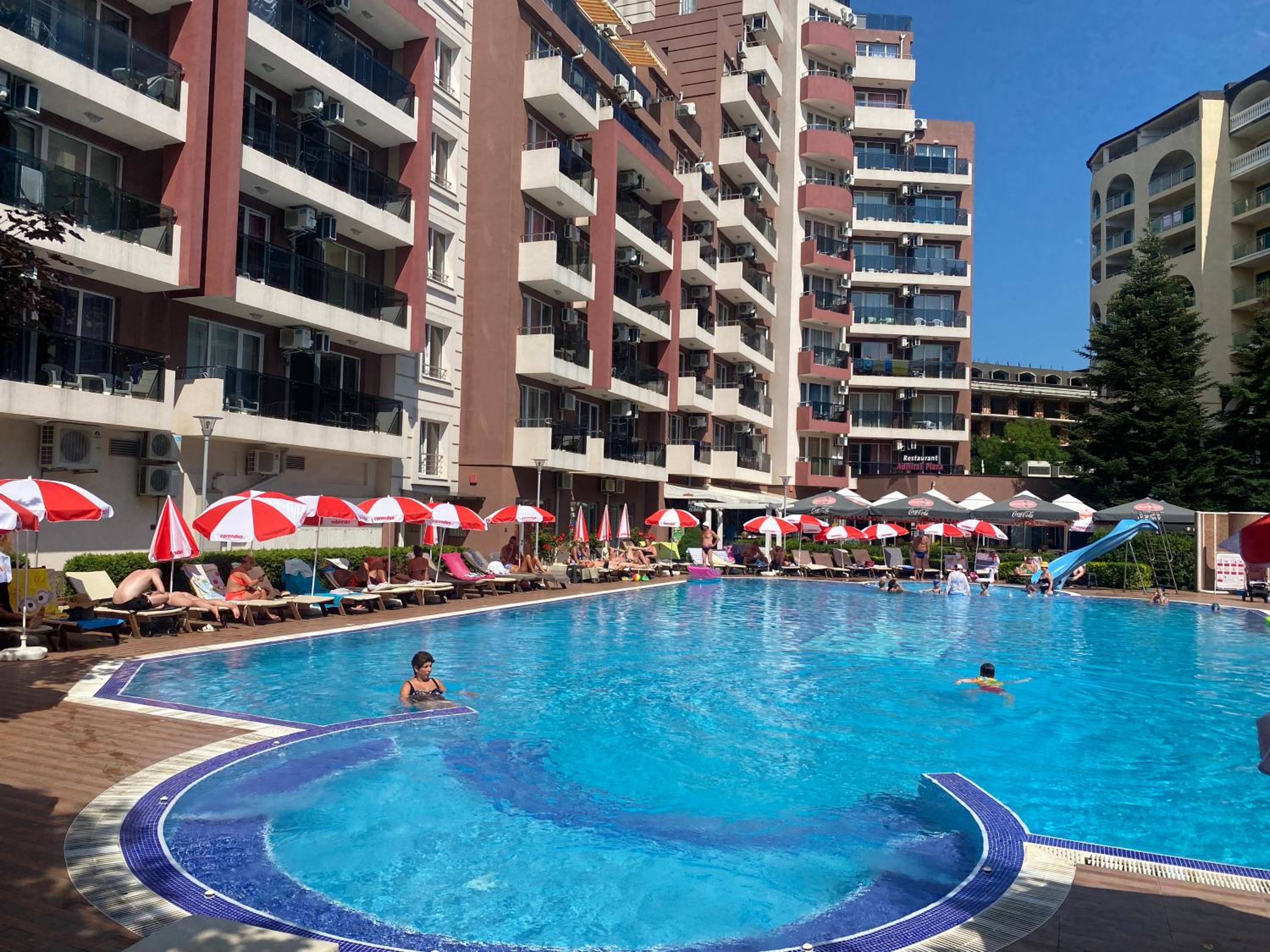 ADMIRAL PLAZA C 45 One Bedroom Apartment