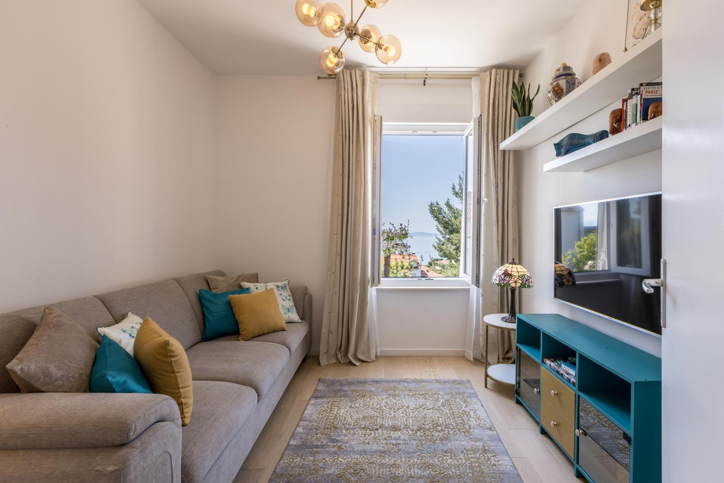 Villa KaTess with heated pool view 3