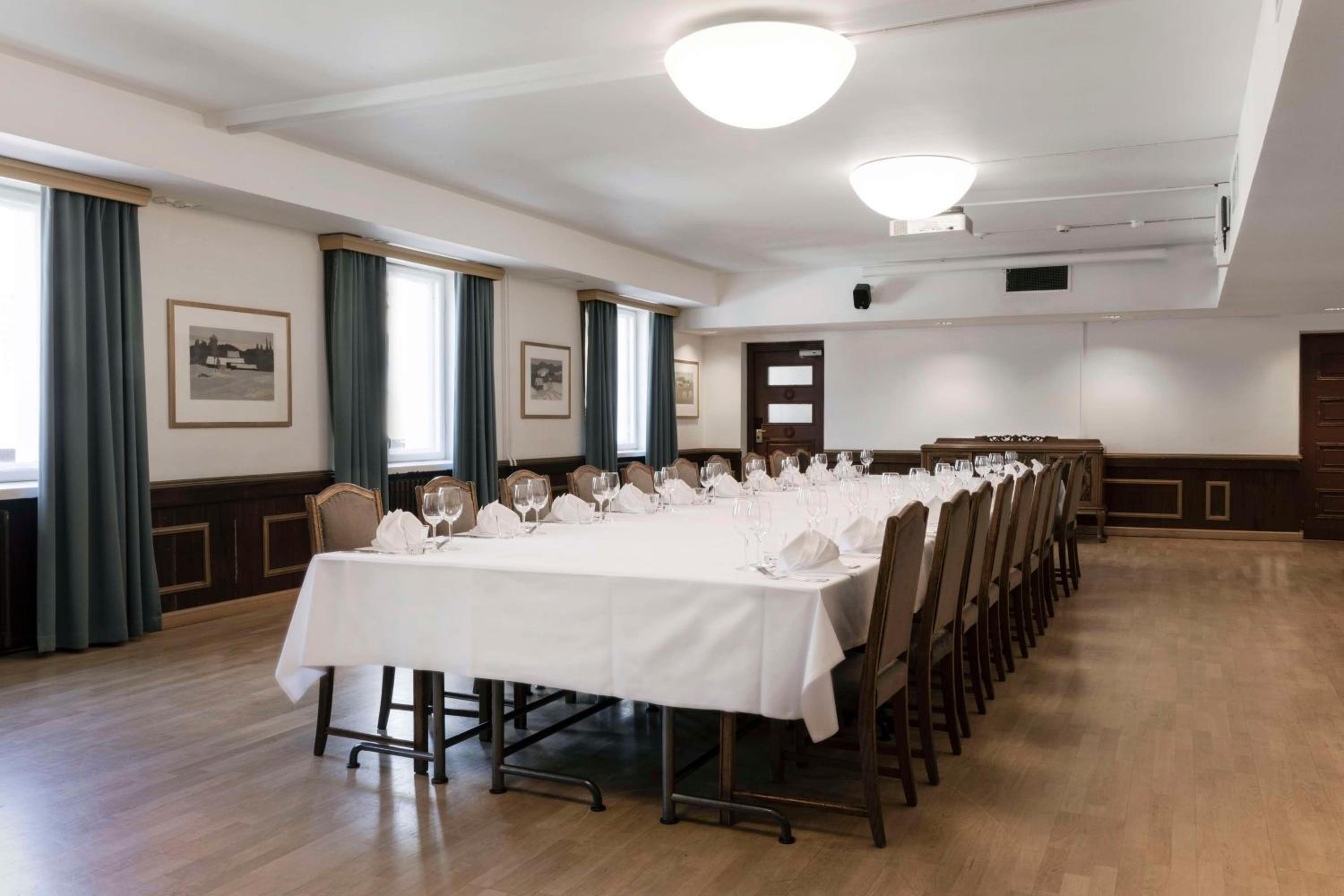 Tampere Vacations - Radisson Blu Grand Hotel Tammer - Property Image 4