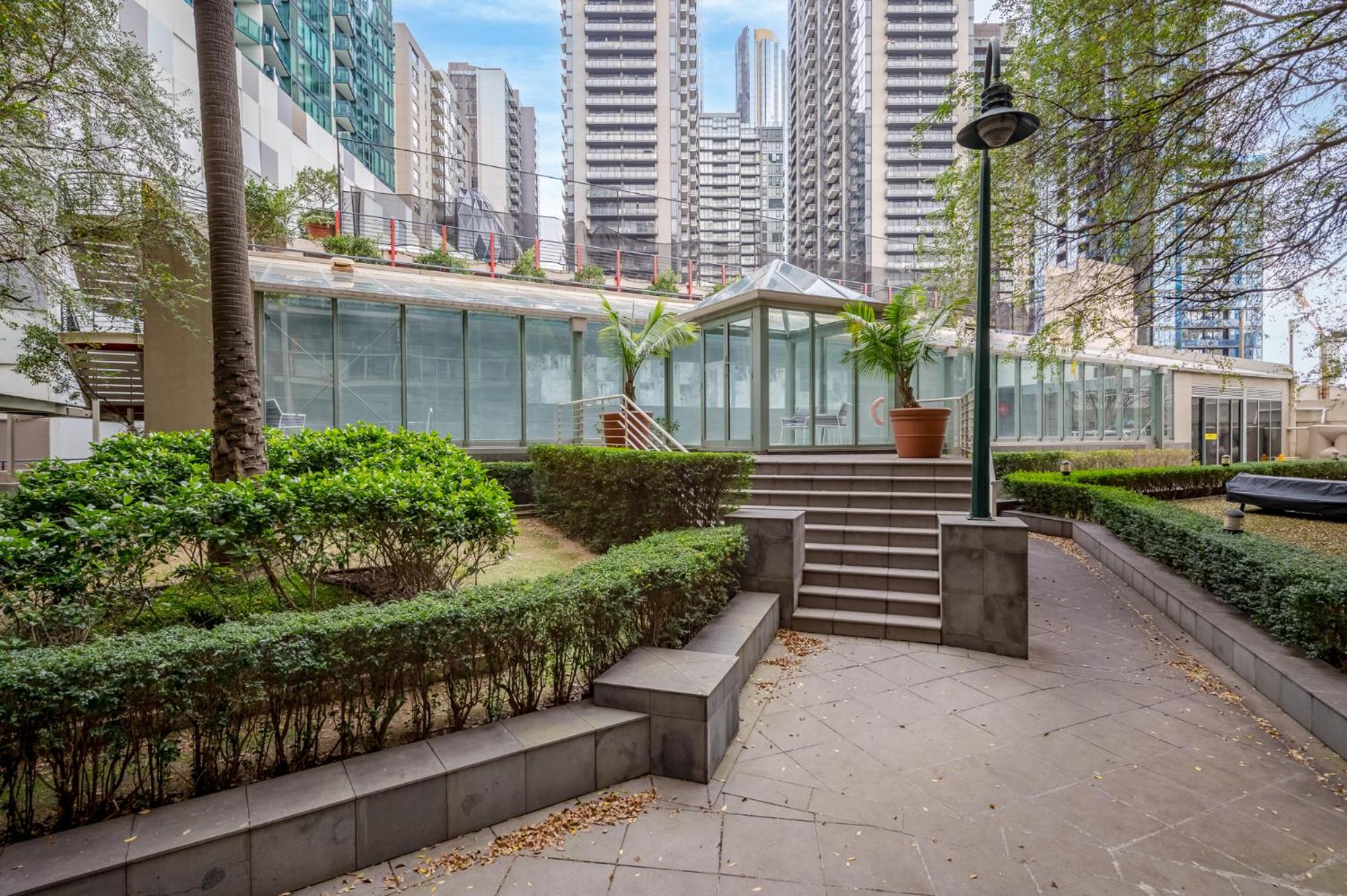 Exclusive Stays - Southbank Tower