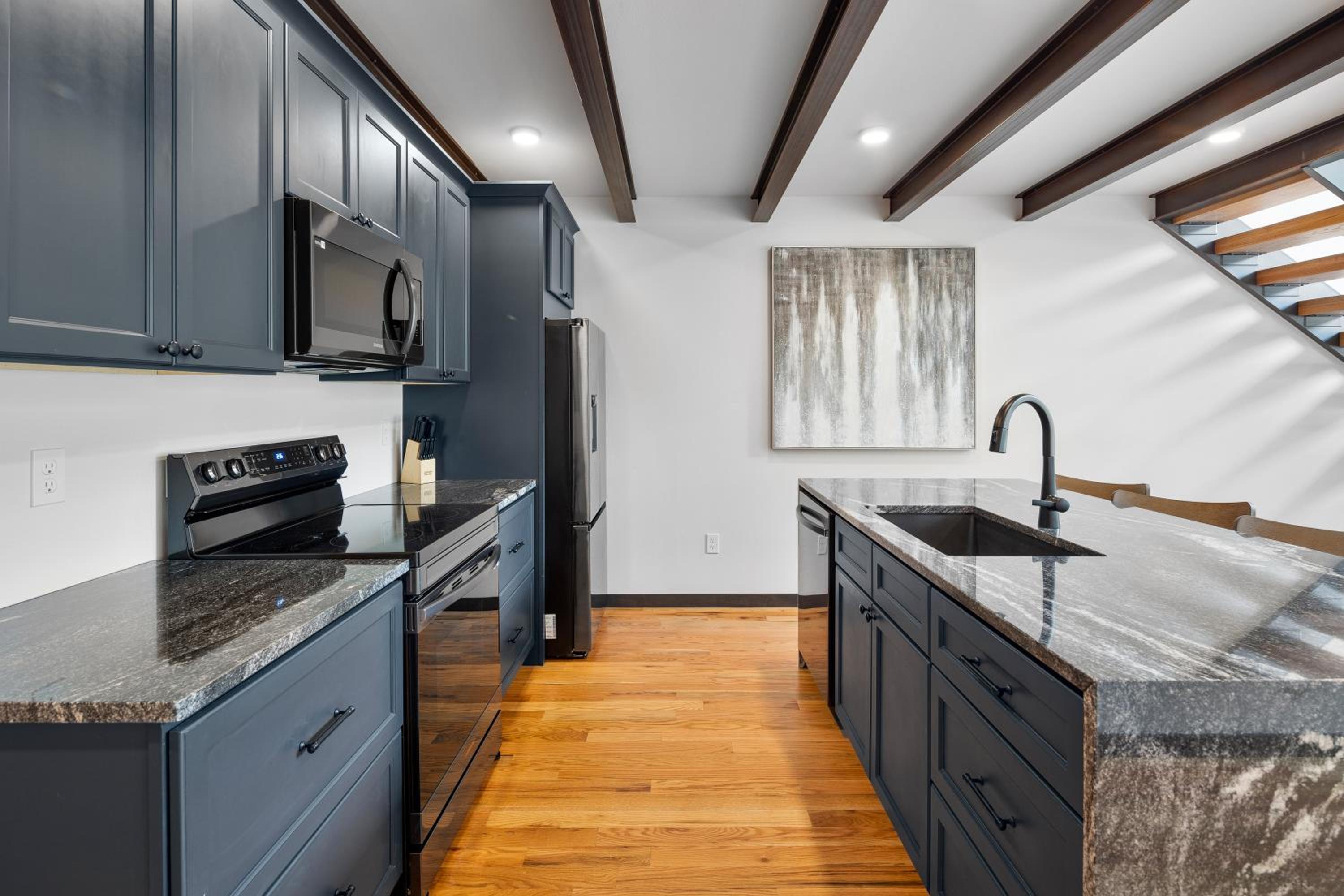 Photo 64