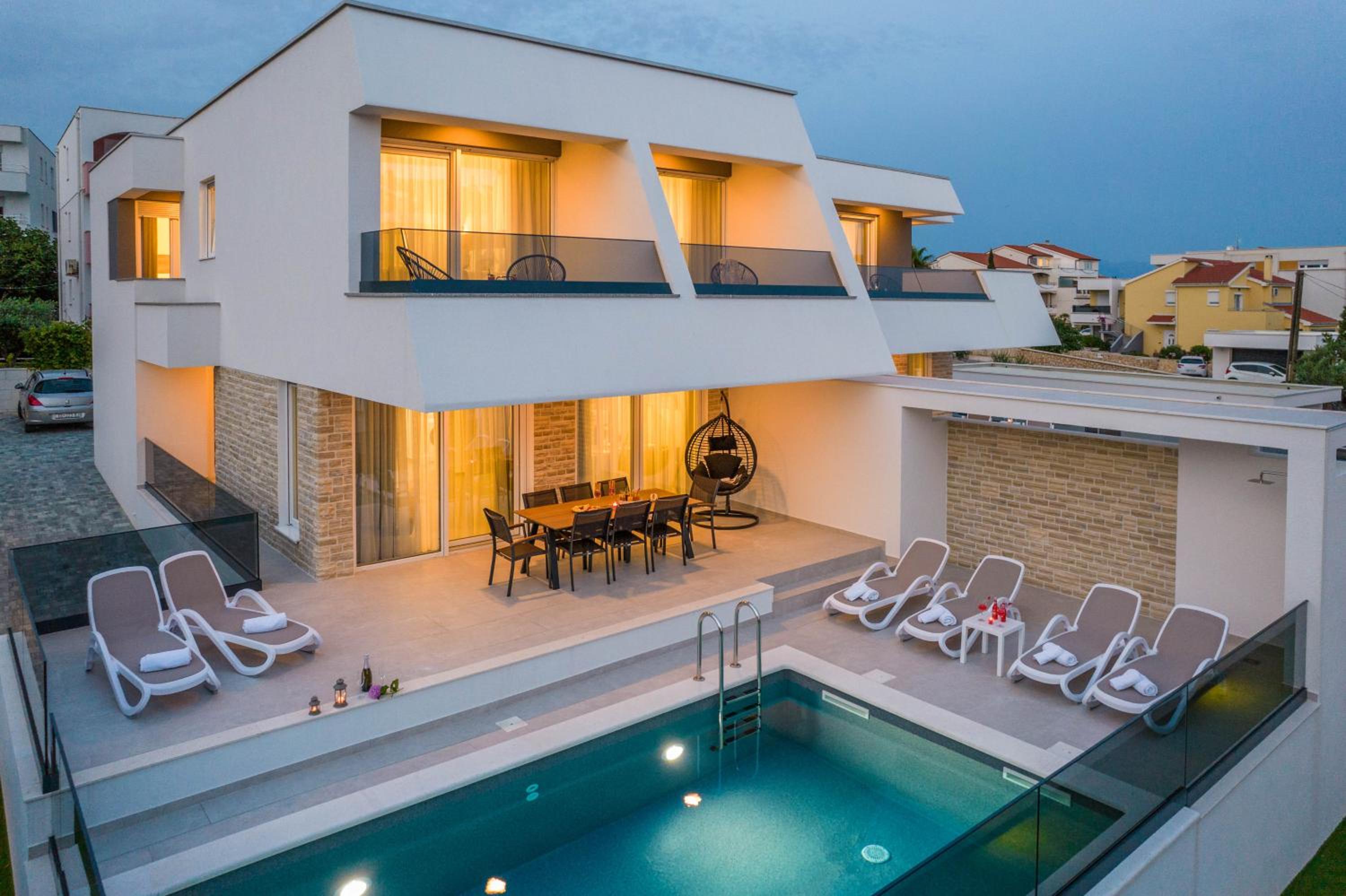 Villa Petra 2 - private pool view 4