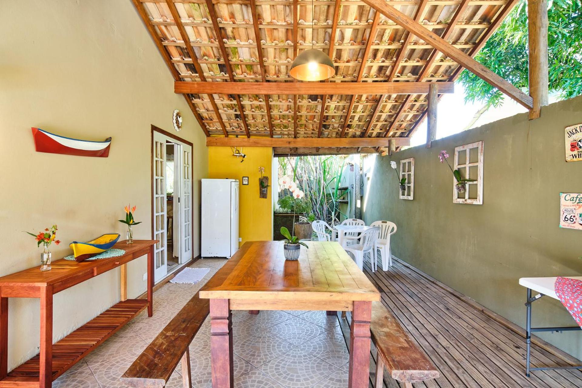 CASA SEMPRE VIVA PERTO DA PRAIA DO CORUMBE