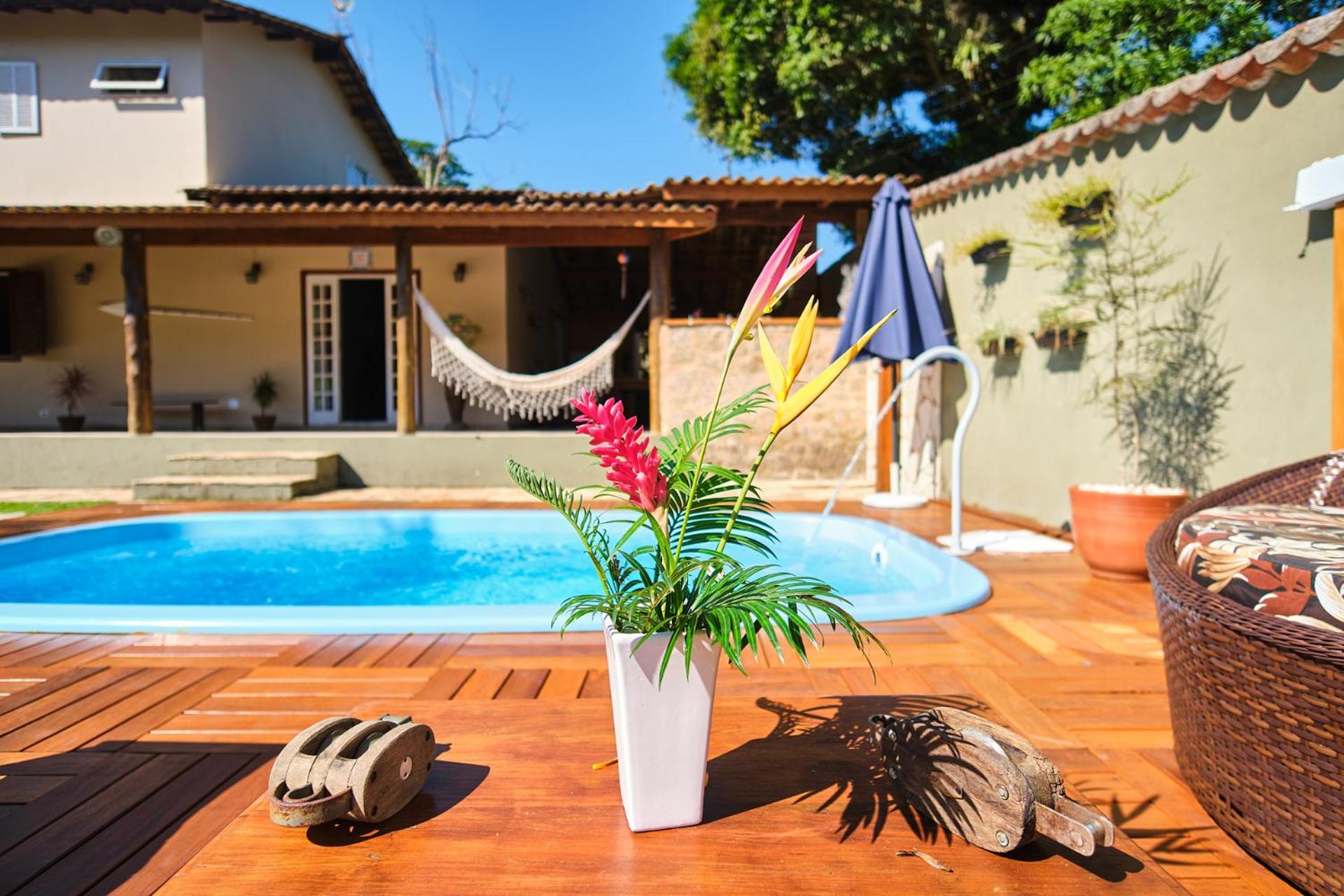 CASA SEMPRE VIVA PERTO DA PRAIA DO CORUMBE