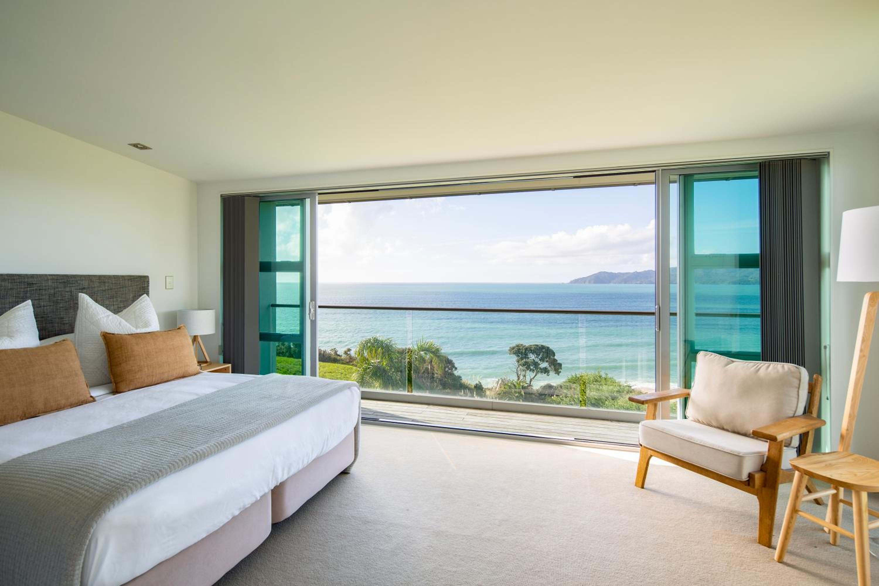 Cable Bay Luxury 1 Bedroom Surf Villa view 3