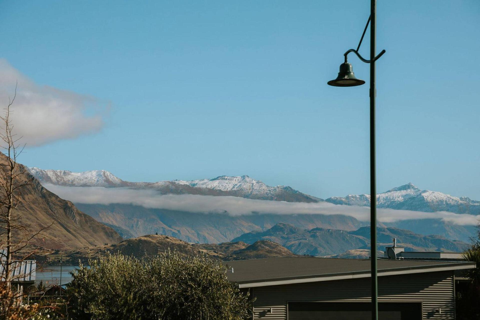On The Rocks - Sleeps 8 - Family Friendly Holiday Home view 4