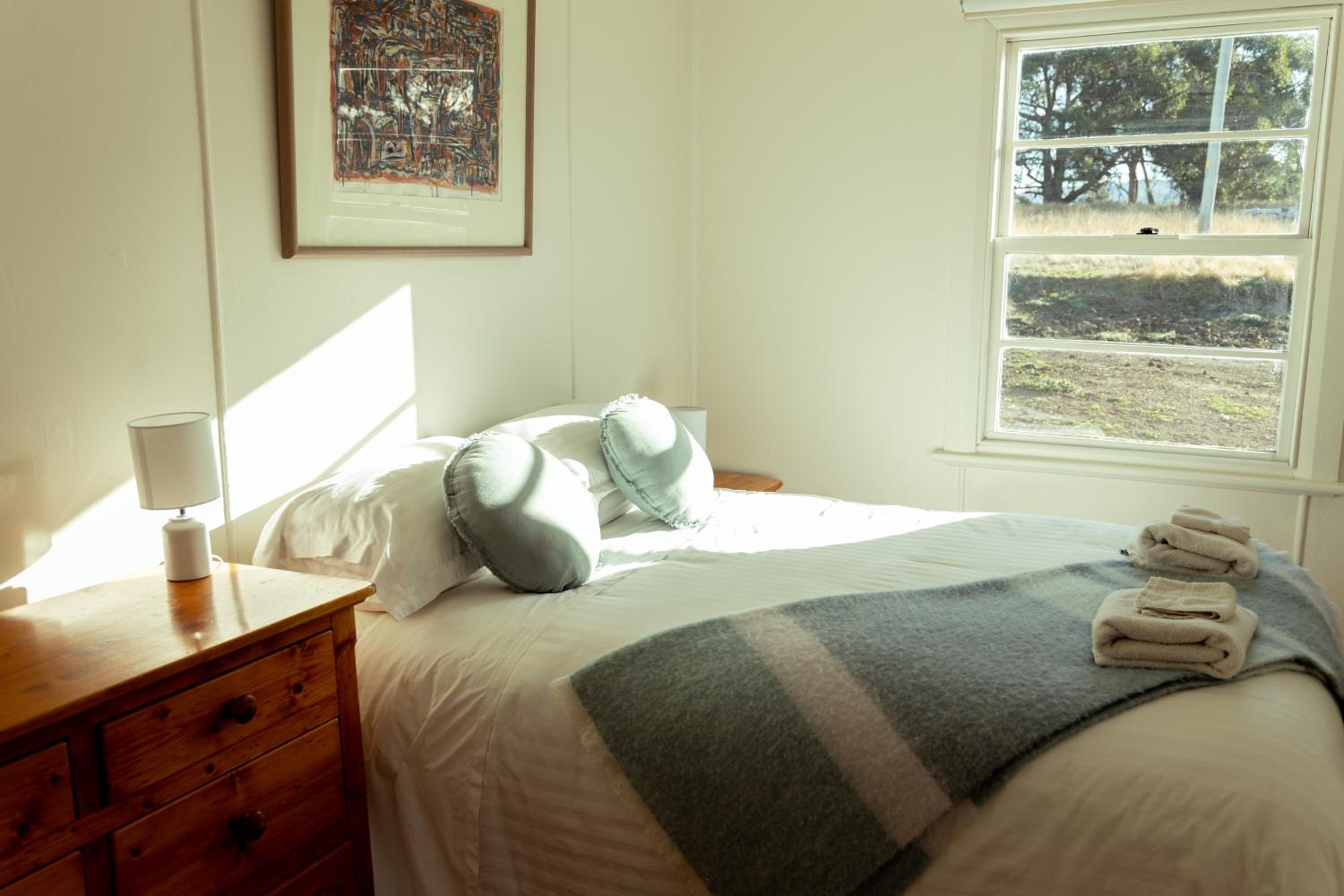 Pip's Place - Lisdillon - Waterfront
