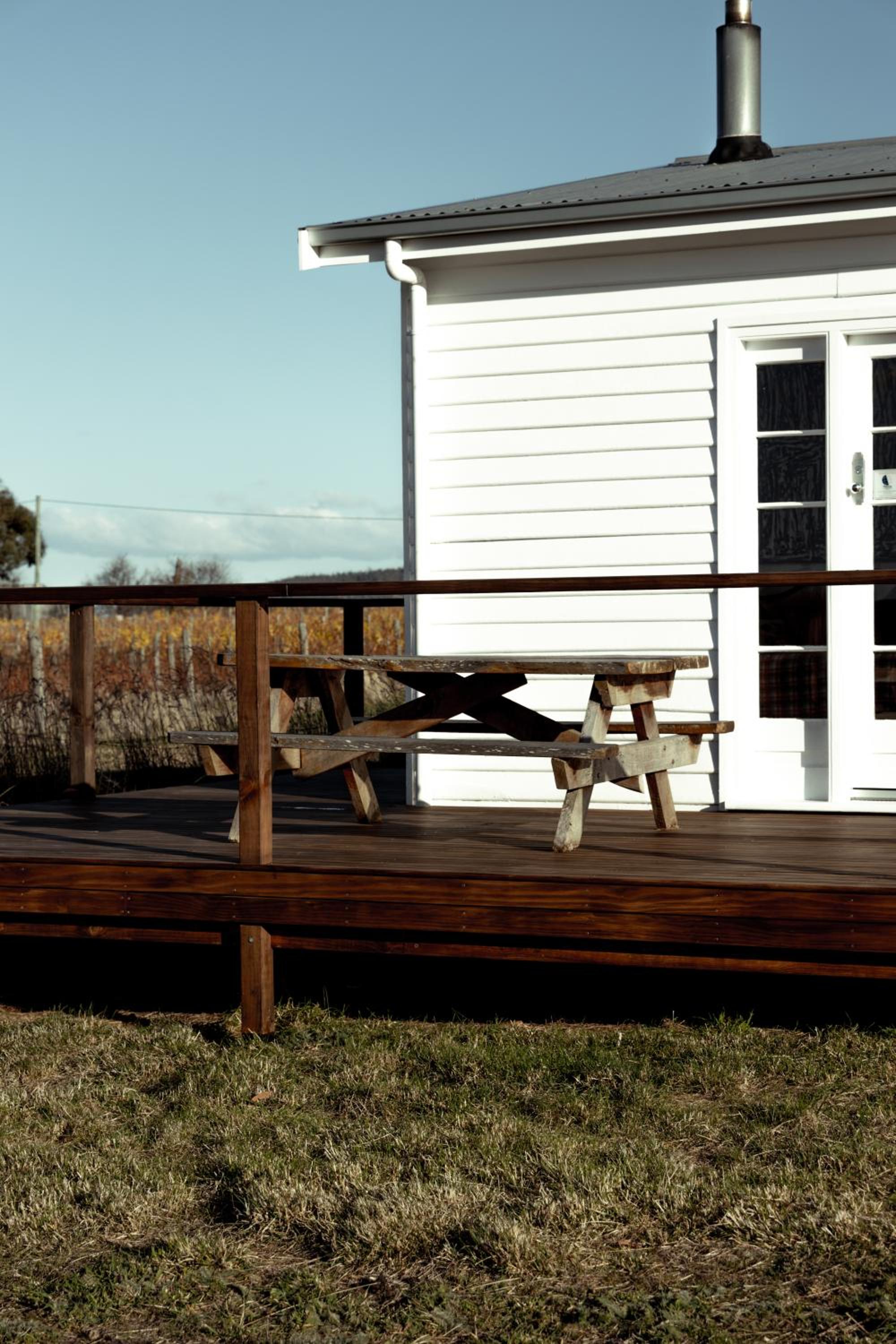 Pip's Place - Lisdillon - Waterfront
