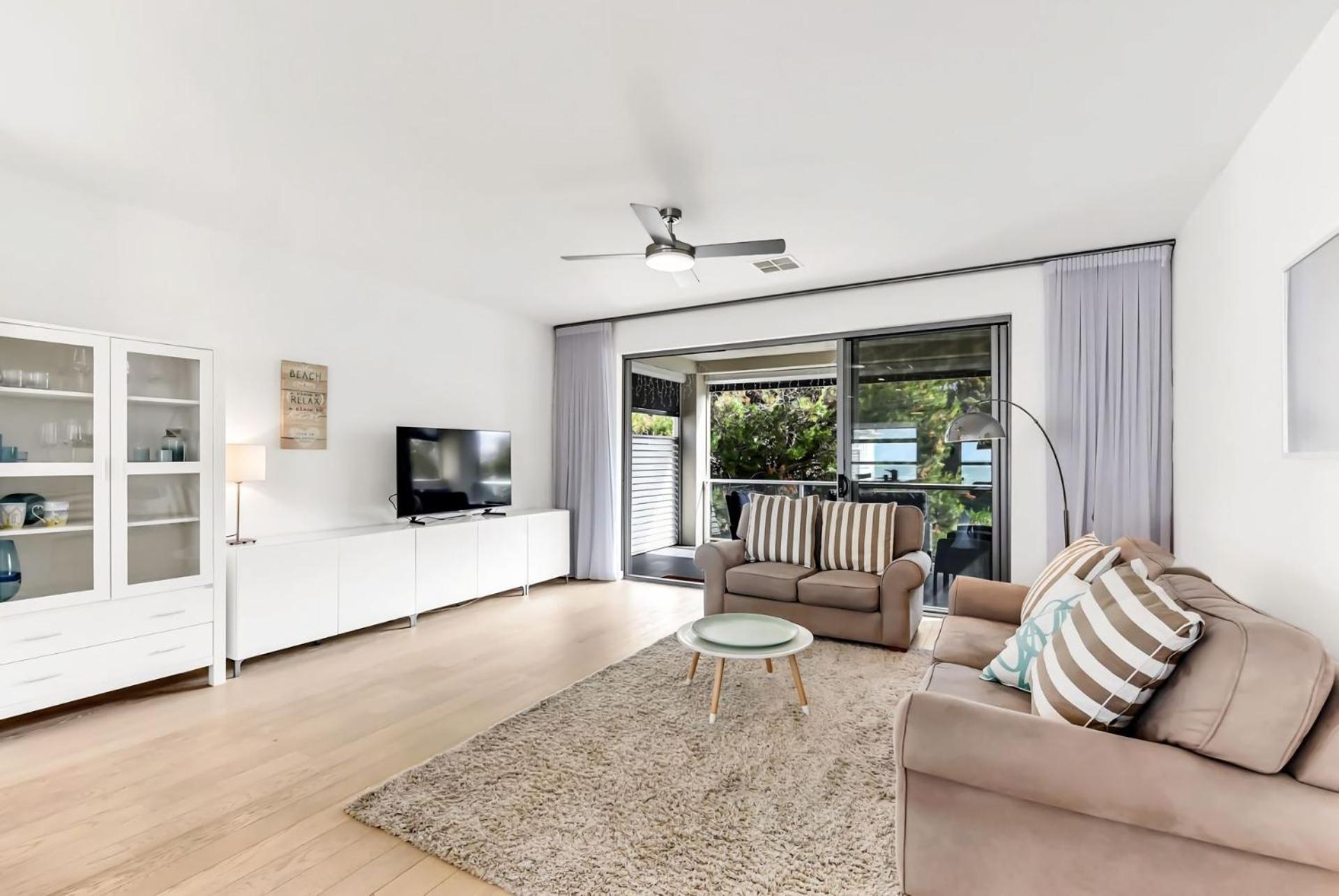 Stunning Sea Views in Excellent Location
