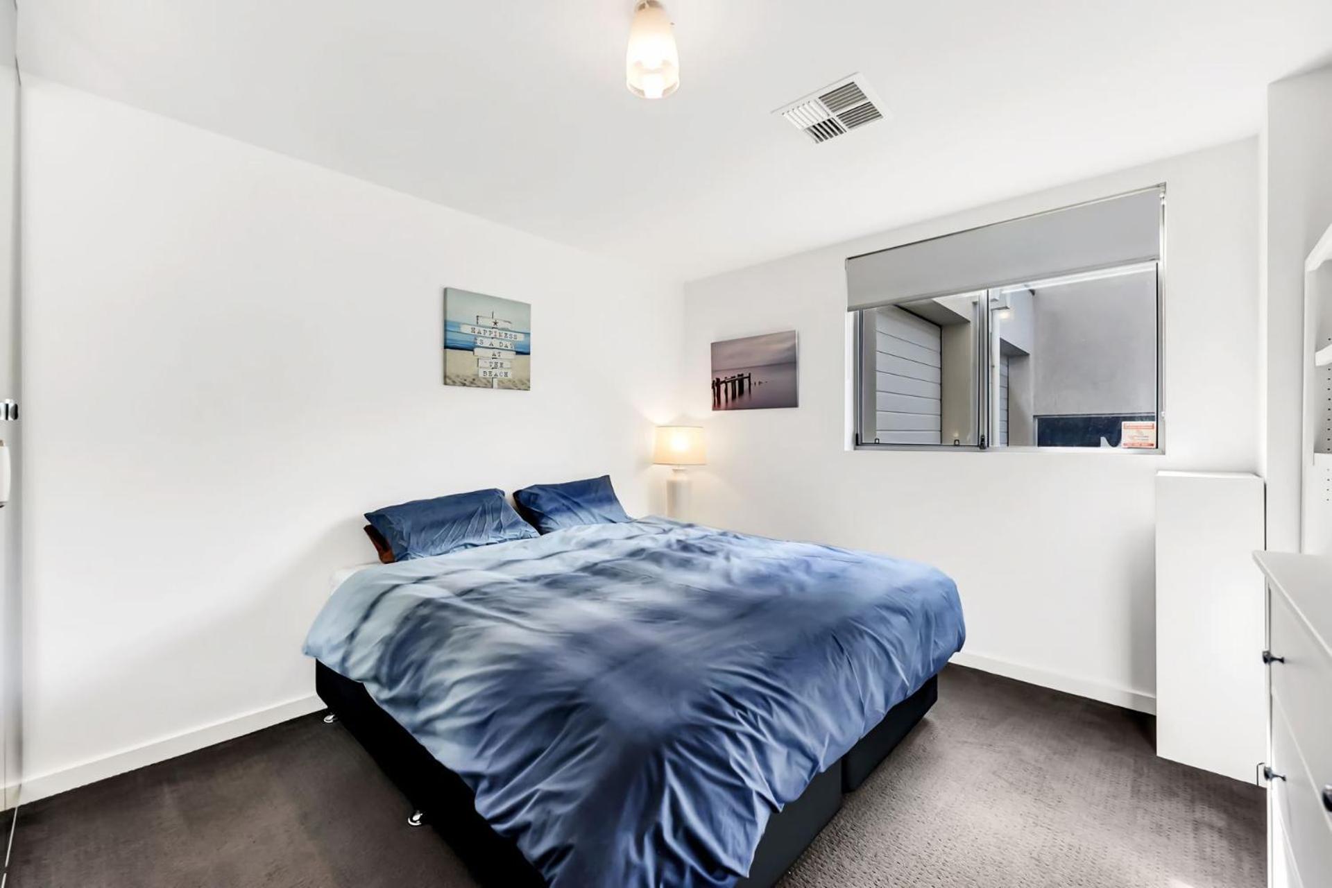 Stunning Sea Views in Excellent Location