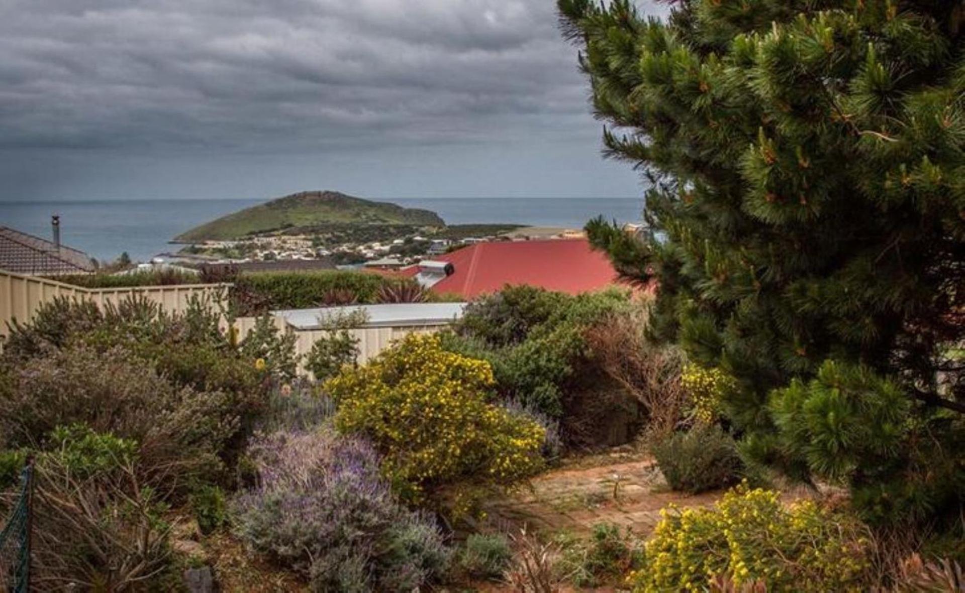 Spacious Relaxing Family Home in Encounter Bay