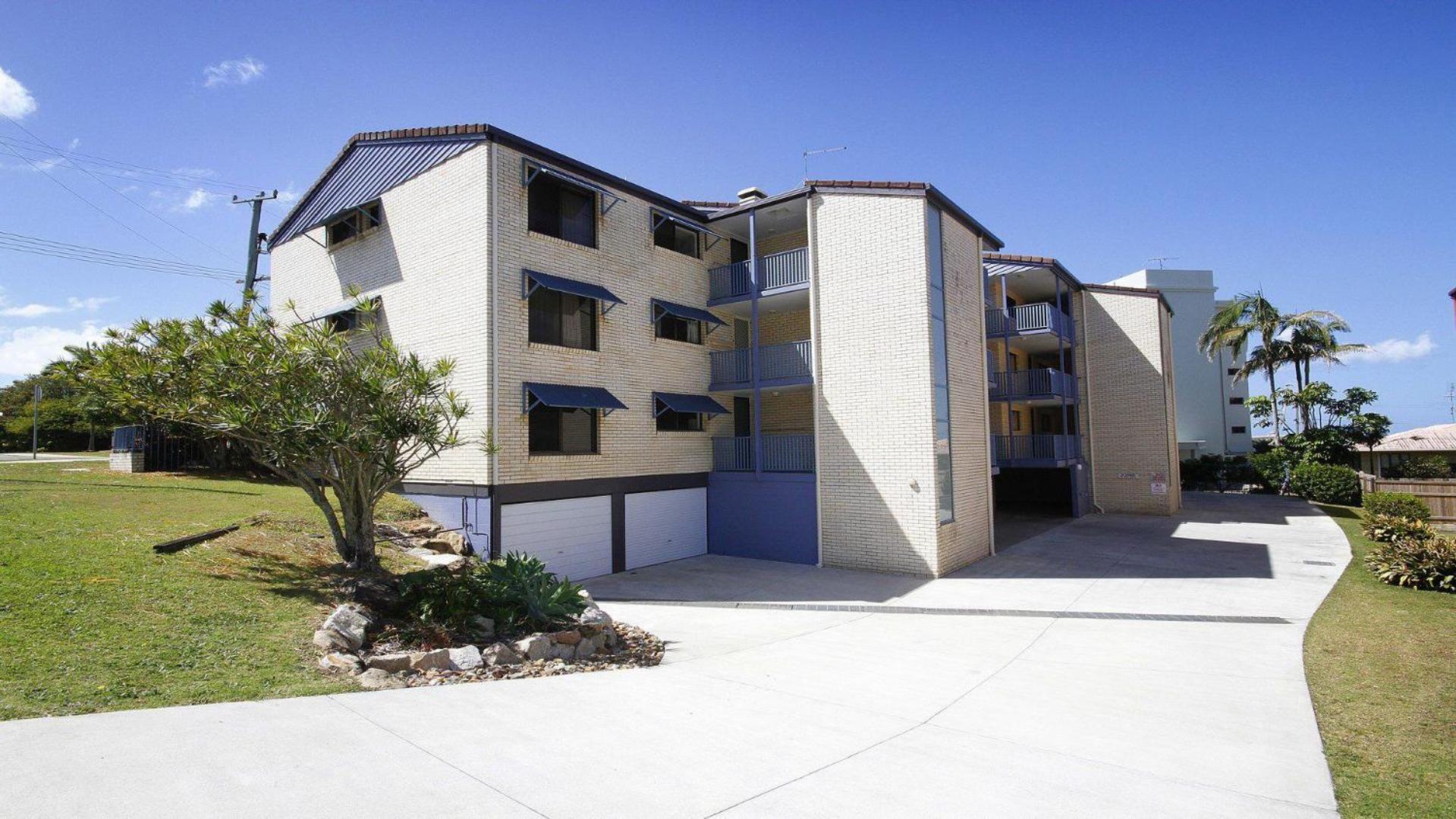 Levuka Unit 12 14 Moreton Pde
