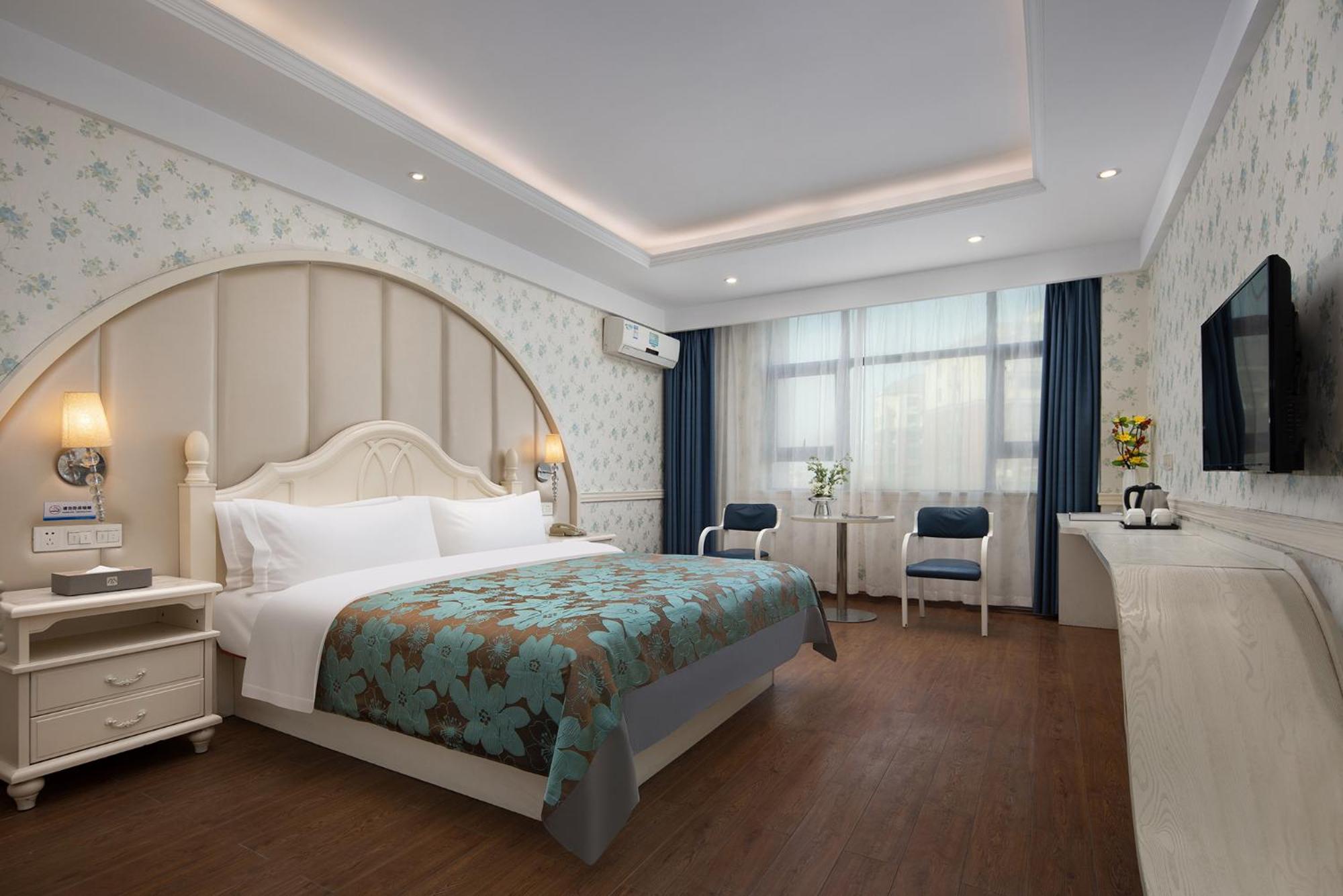Morninginn, Shuangfeng Platinum Huafu