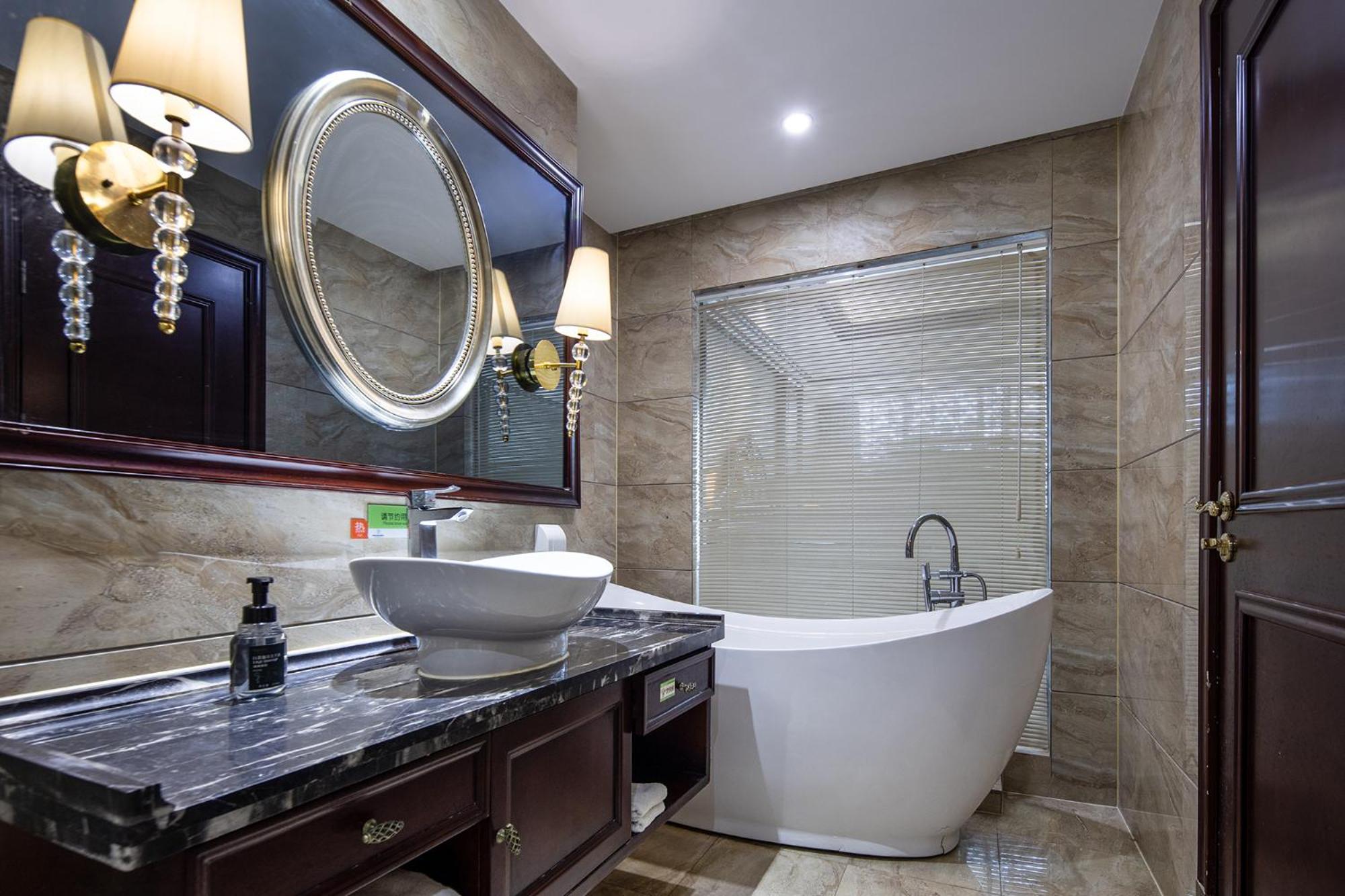 Morninginn, Shuangfeng Platinum Huafu