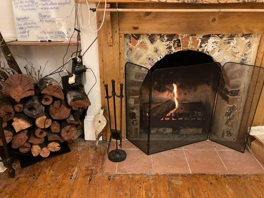 Fully Restored 1886 Historic Victorian Era House excluding Studio Cottage