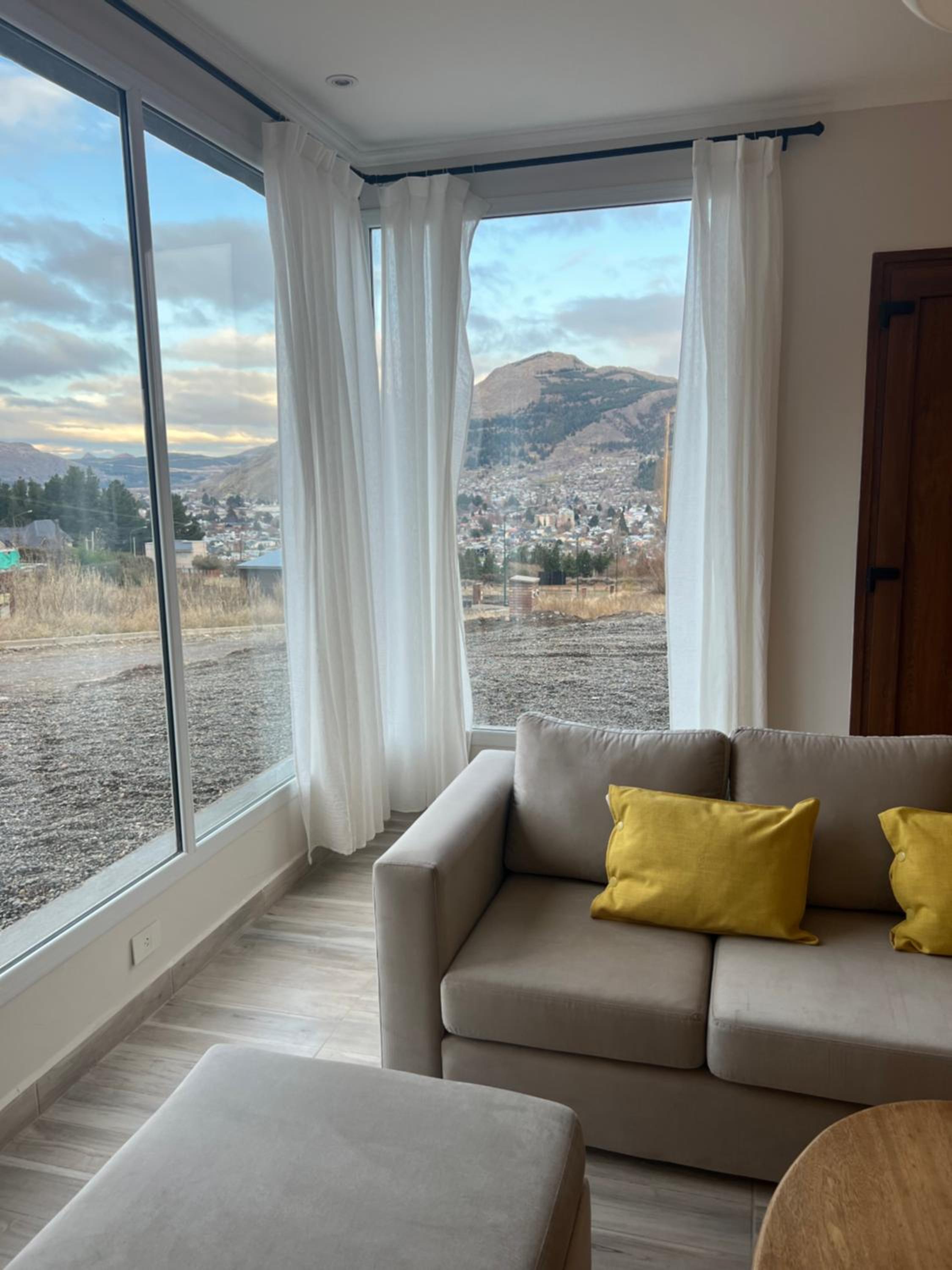 Casa del Alto, impecable, 3 dormitorios, 2 baños