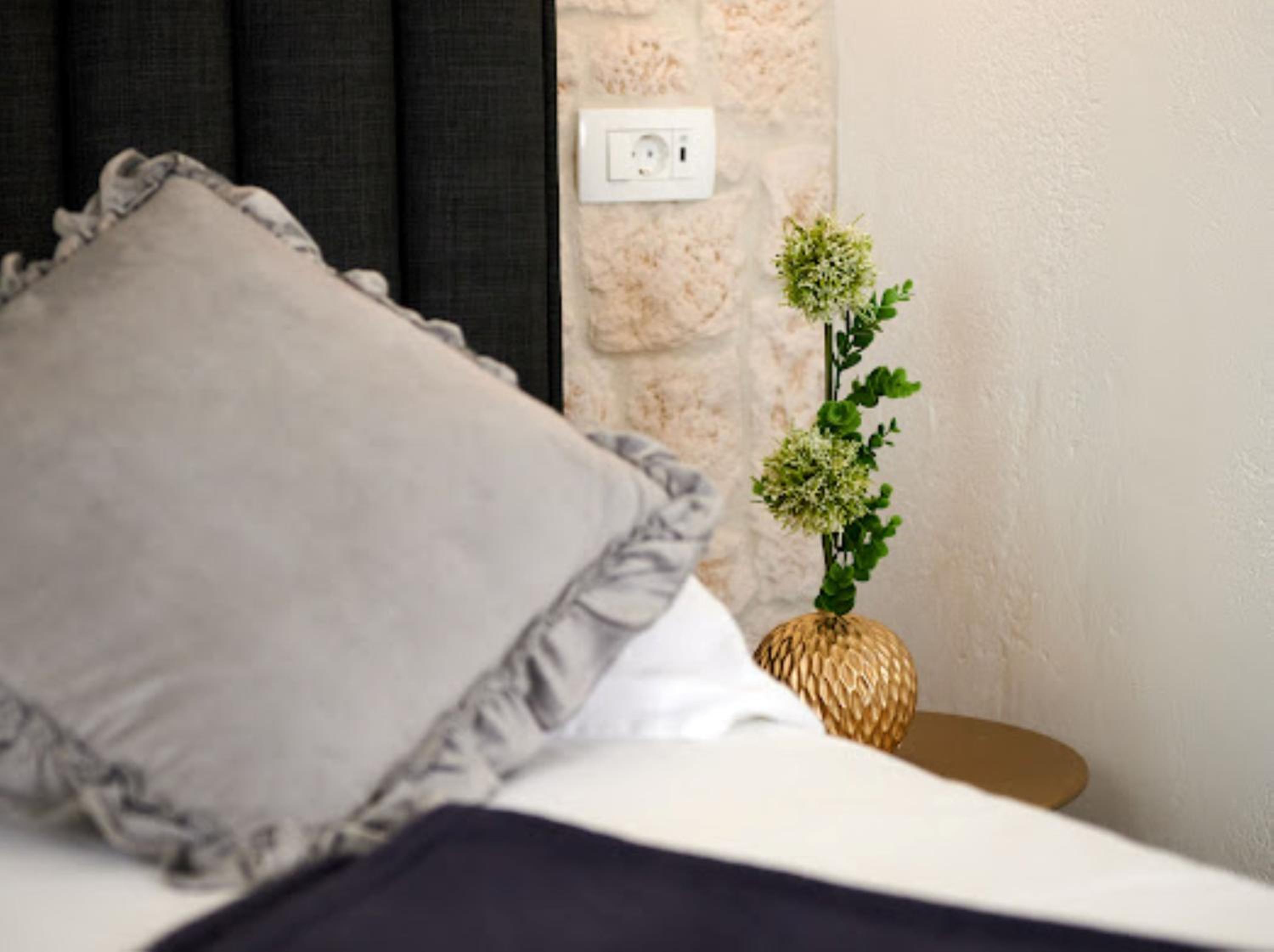 Guesthouse Ana Trogir Old Town