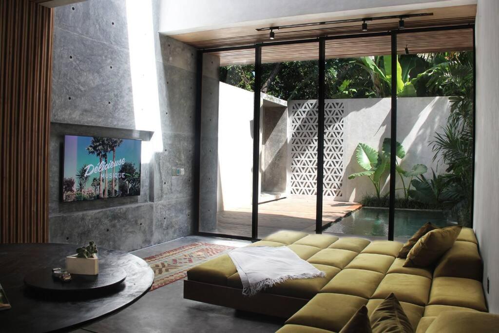 Q VILLAS LOFT - TROPICAL - DESIGNER LOFT - Seminyak view 2