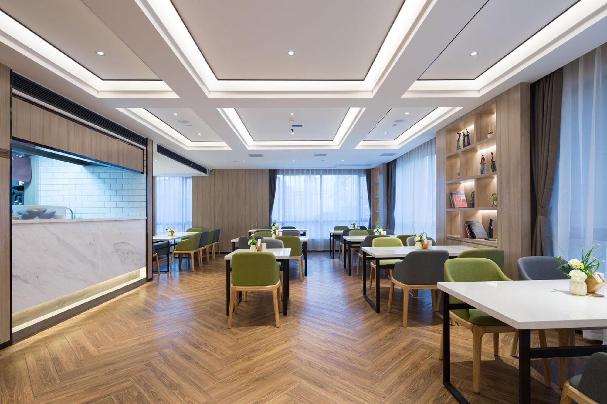 Morning Hotel, Changsha Yanghu New City Metro Station