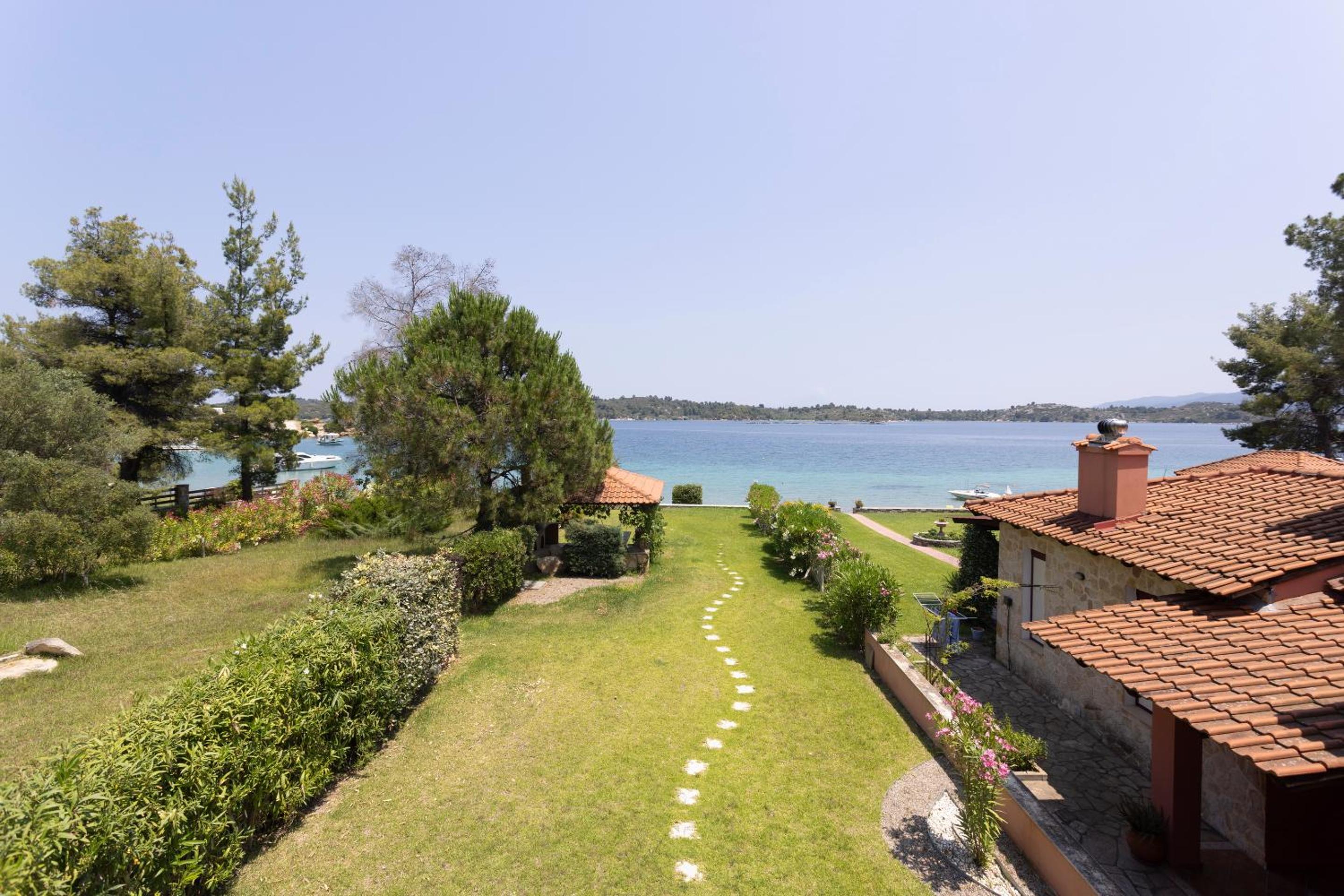 Villa Egeo - Beachfront Paradise, Private Beach, Starlink, BBQ view 5