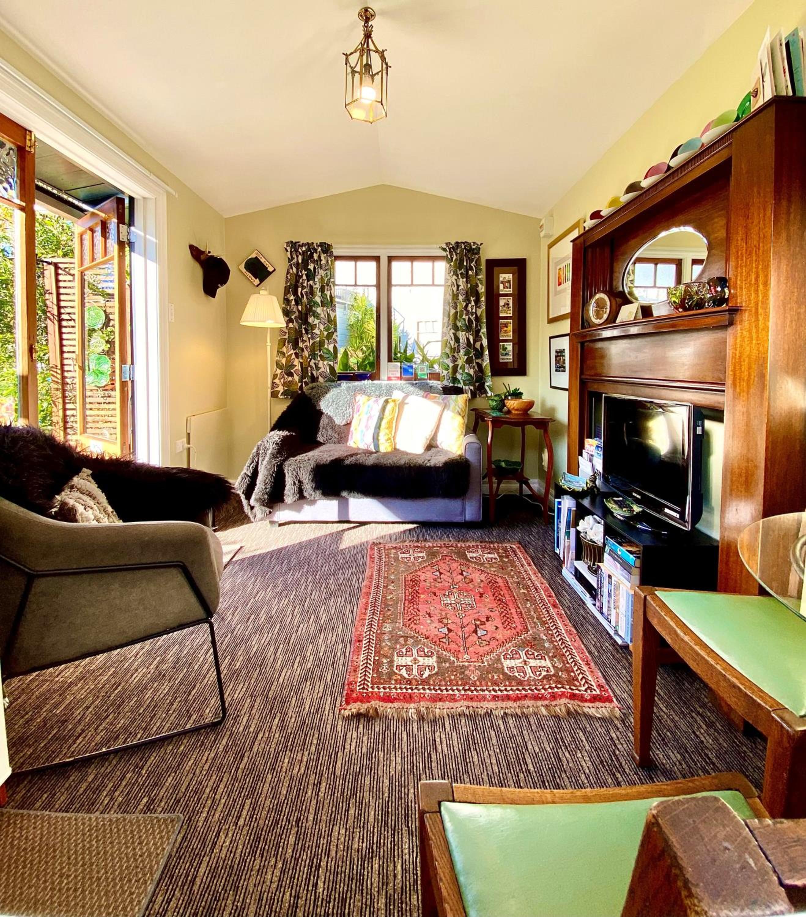 Ah House City B&B Nelson
