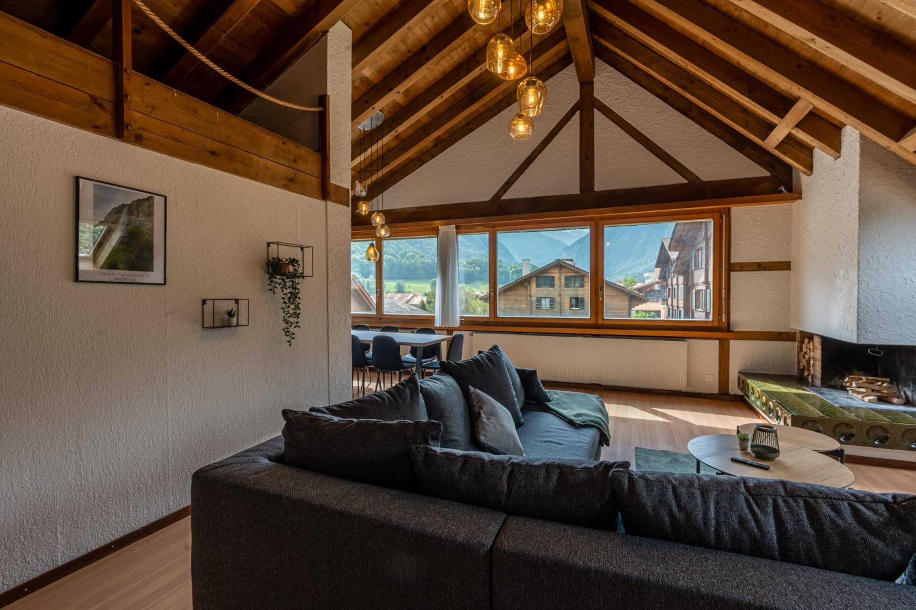 Jungfrau-View Apartment, terrace & free parking