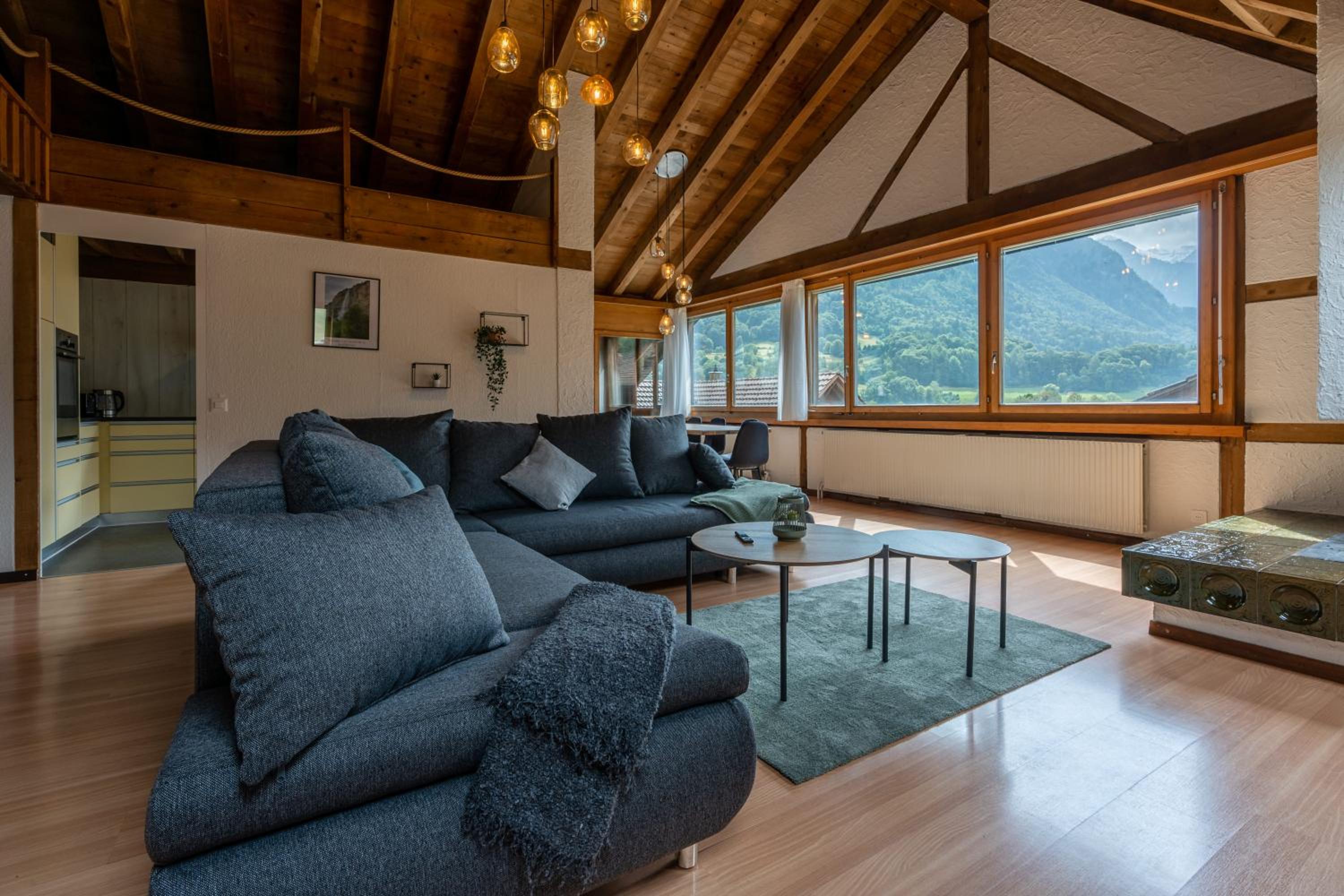Jungfrau-View Apartment, terrace & free parking